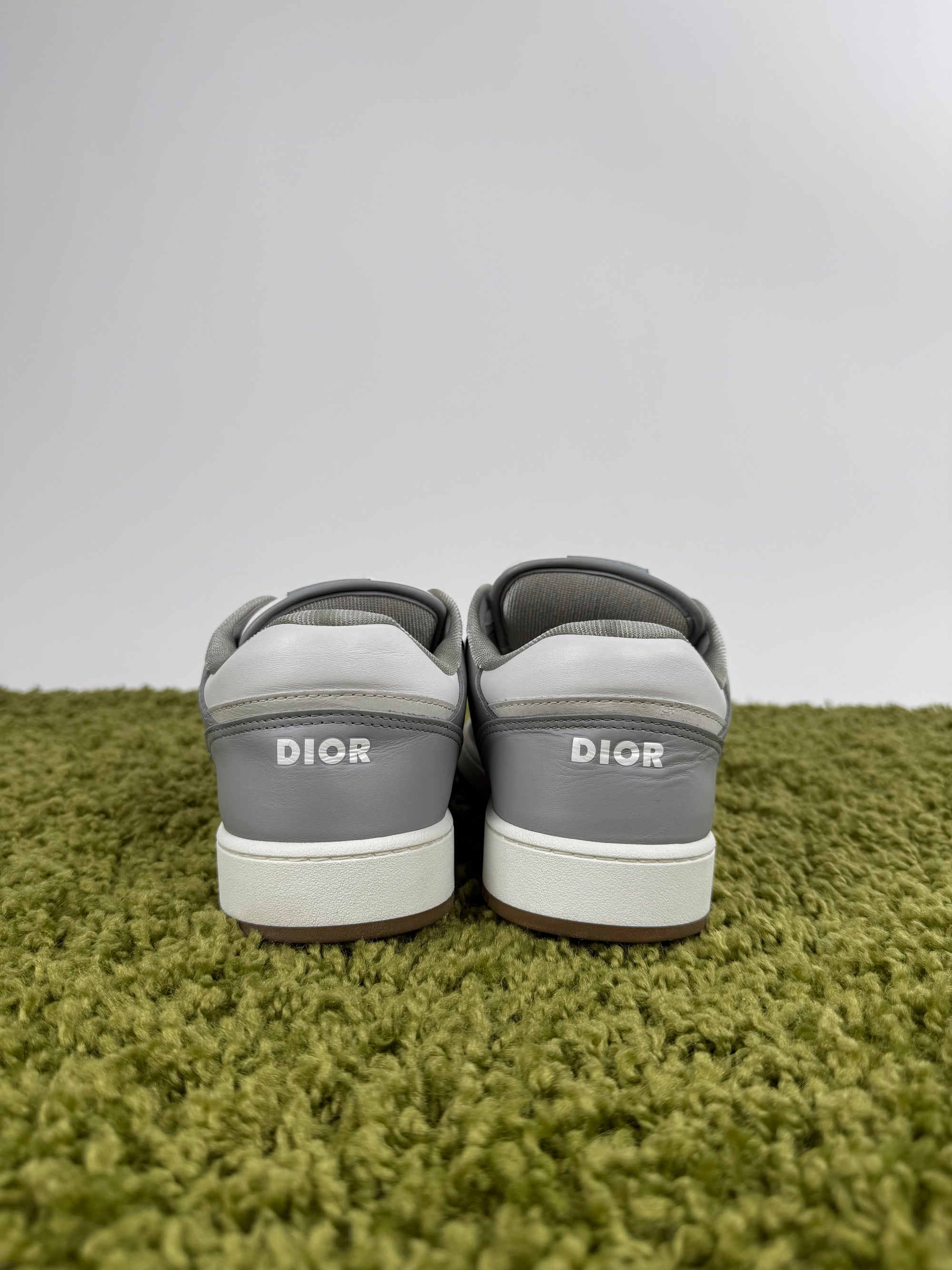 Christian Dior B27 Basse Grigie 42