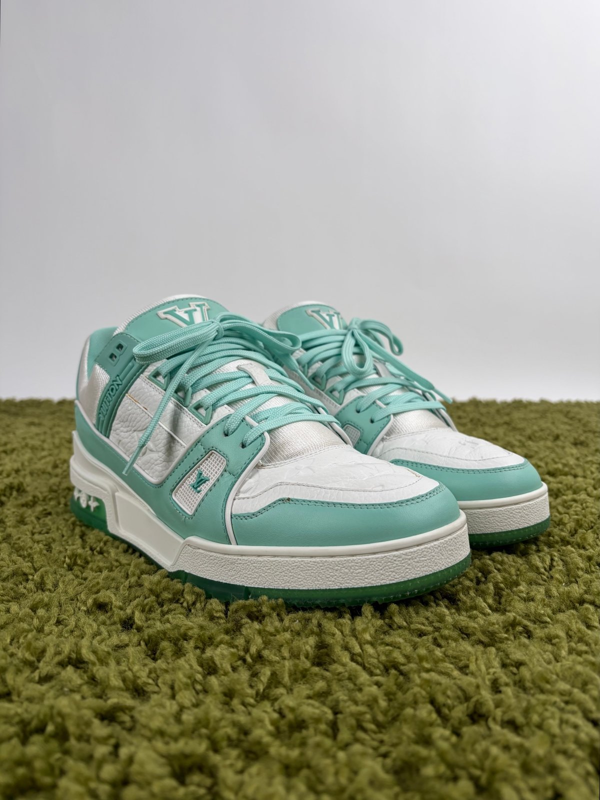 Louis Vuitton Trainer Verde Acqua 7.5 - Second Hand Di Fiore