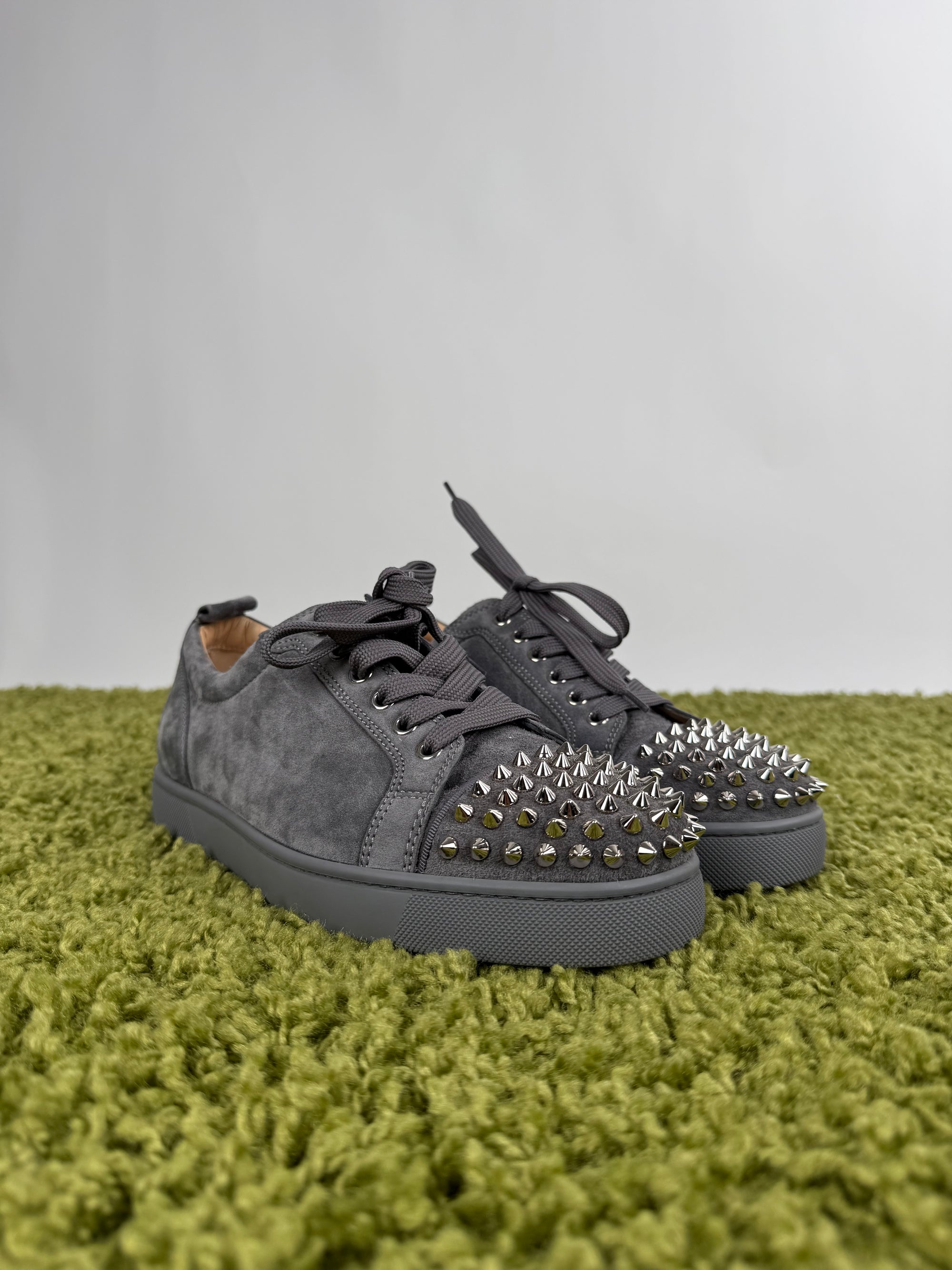 Christian Louboutin Spikes Grigie 40