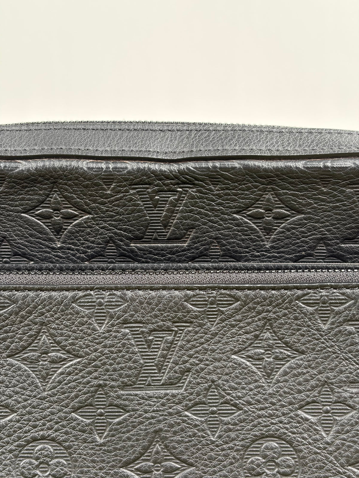 Borsa Louis Vuitton Messenger Trio Nera