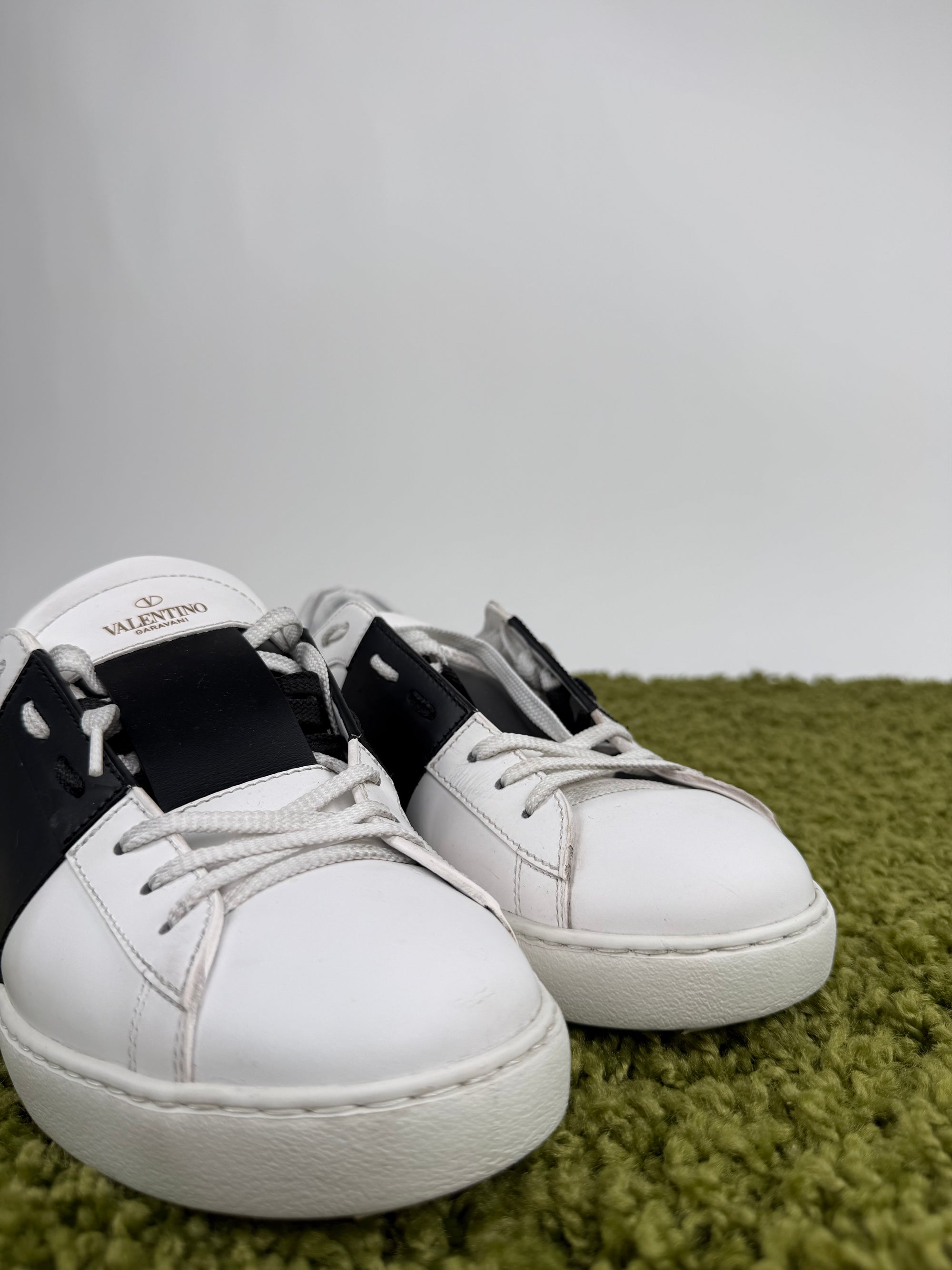 Valentino Garavani Low Sneaker 44