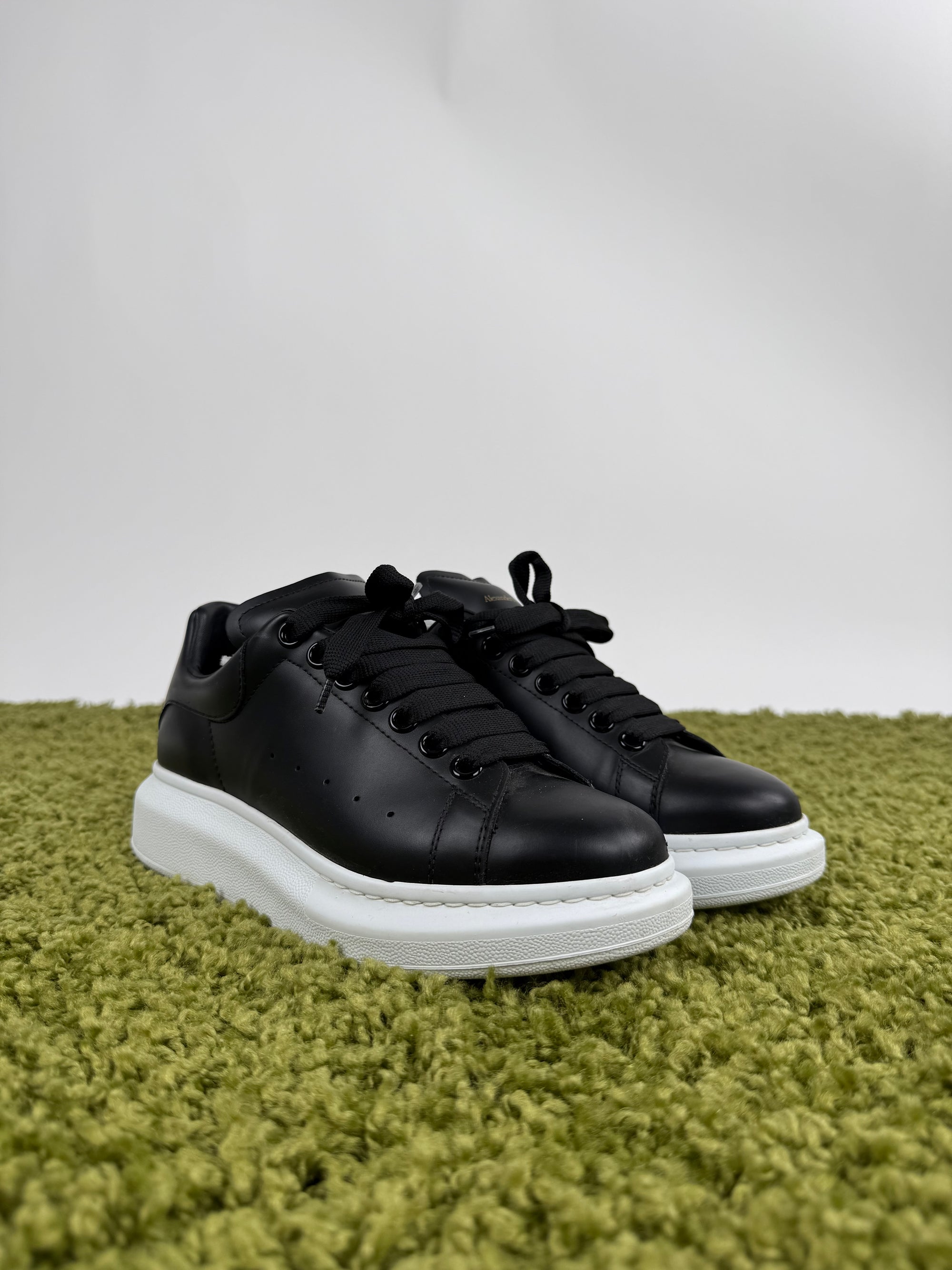 Alexander Mcqueen Sneaker 40.5