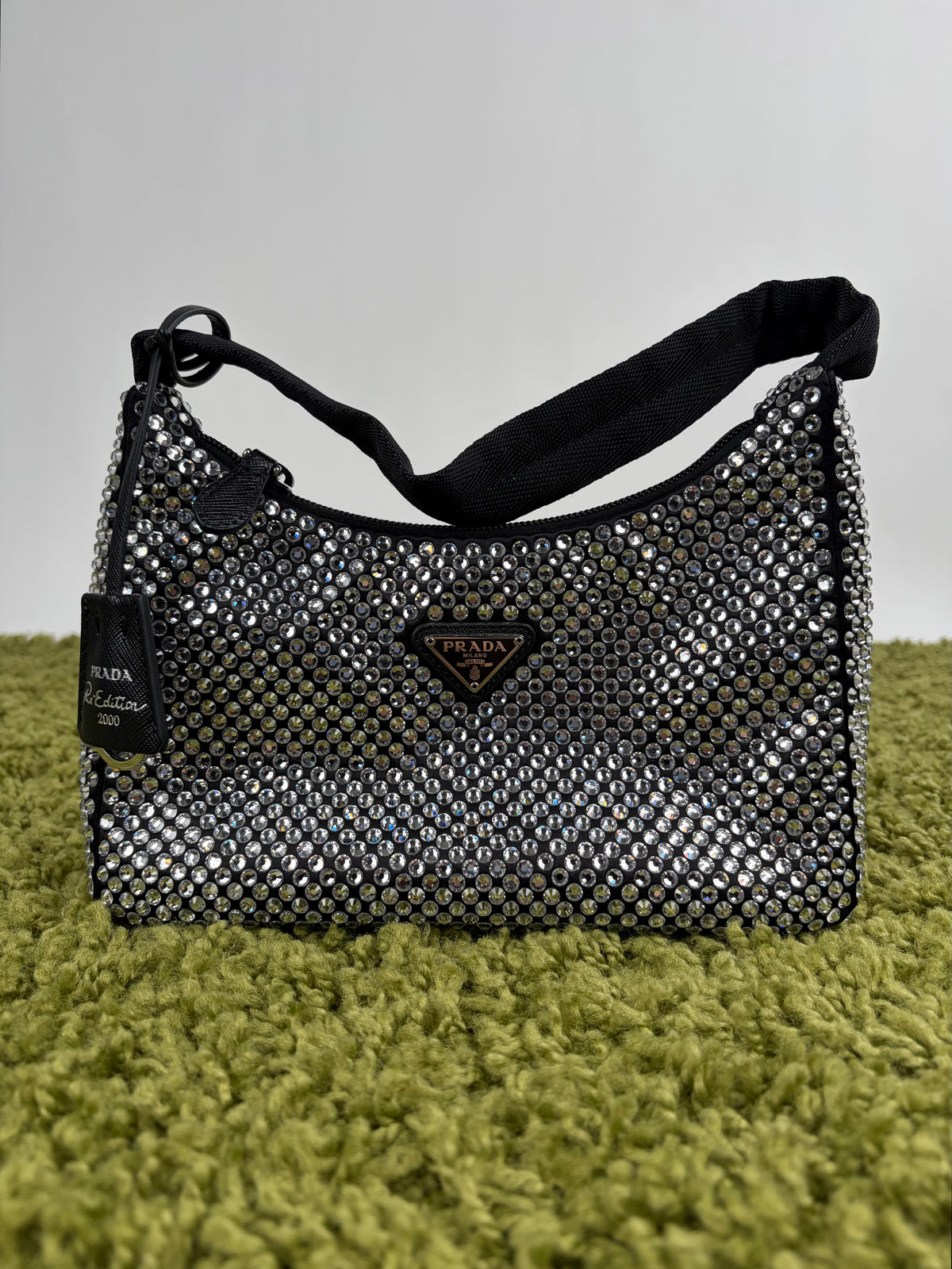Borsa Prada Re Edition Nera con Cristalli
