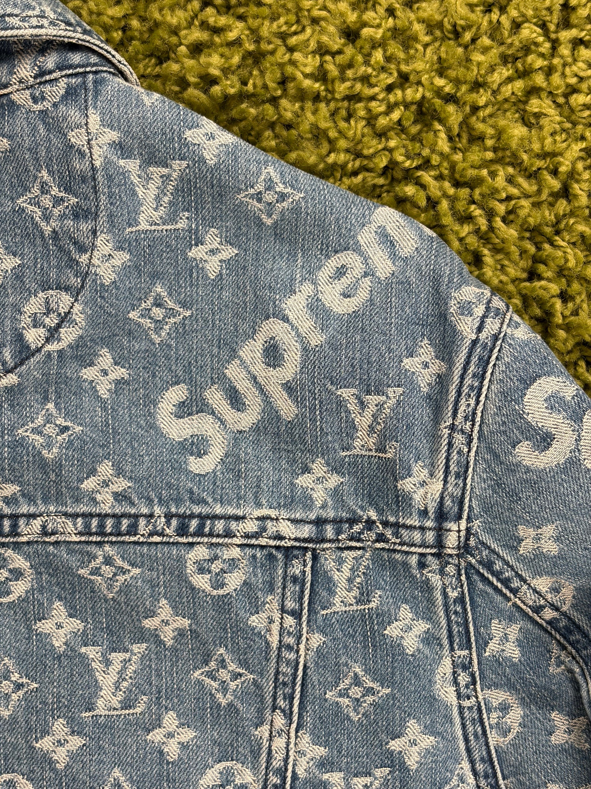 Completo Louis Vuitton X Supreme Size 50/34 blu e bianco