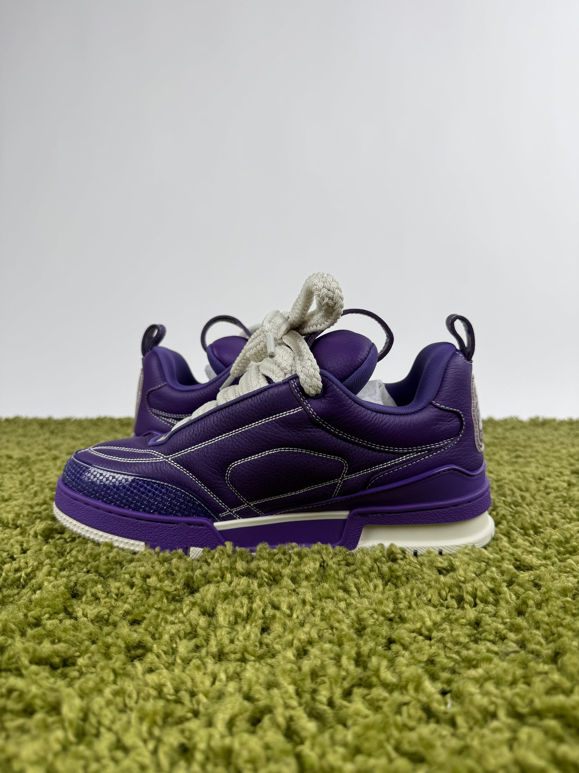 Louis Vuitton Skate Viola 7.5
