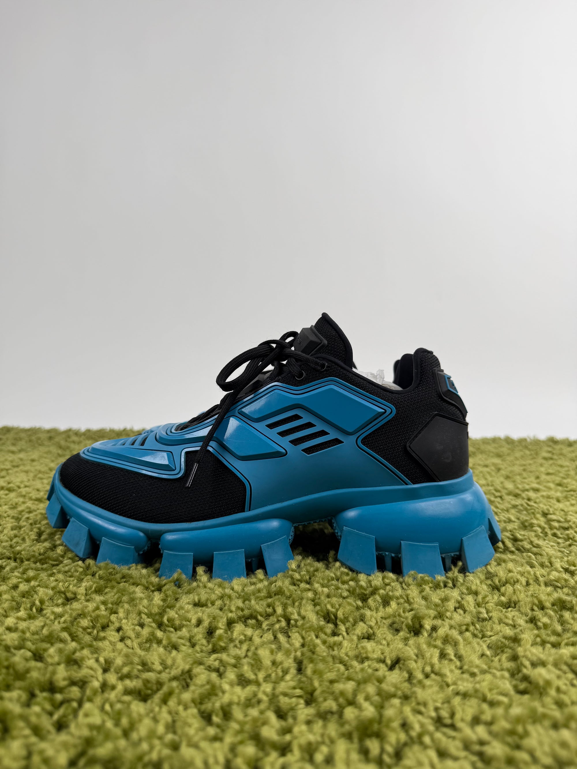 Prada Cloudbust Thunder 40