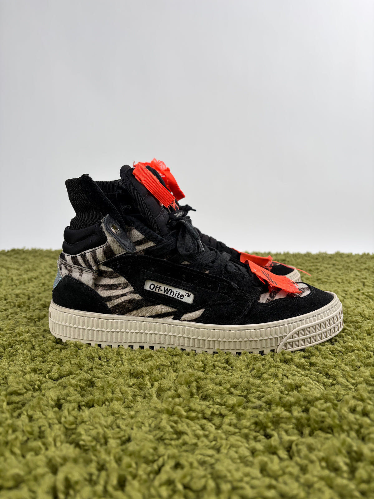 Off White Nera 3.0 Off Court High-Top Pony Zebra Multicolor 39