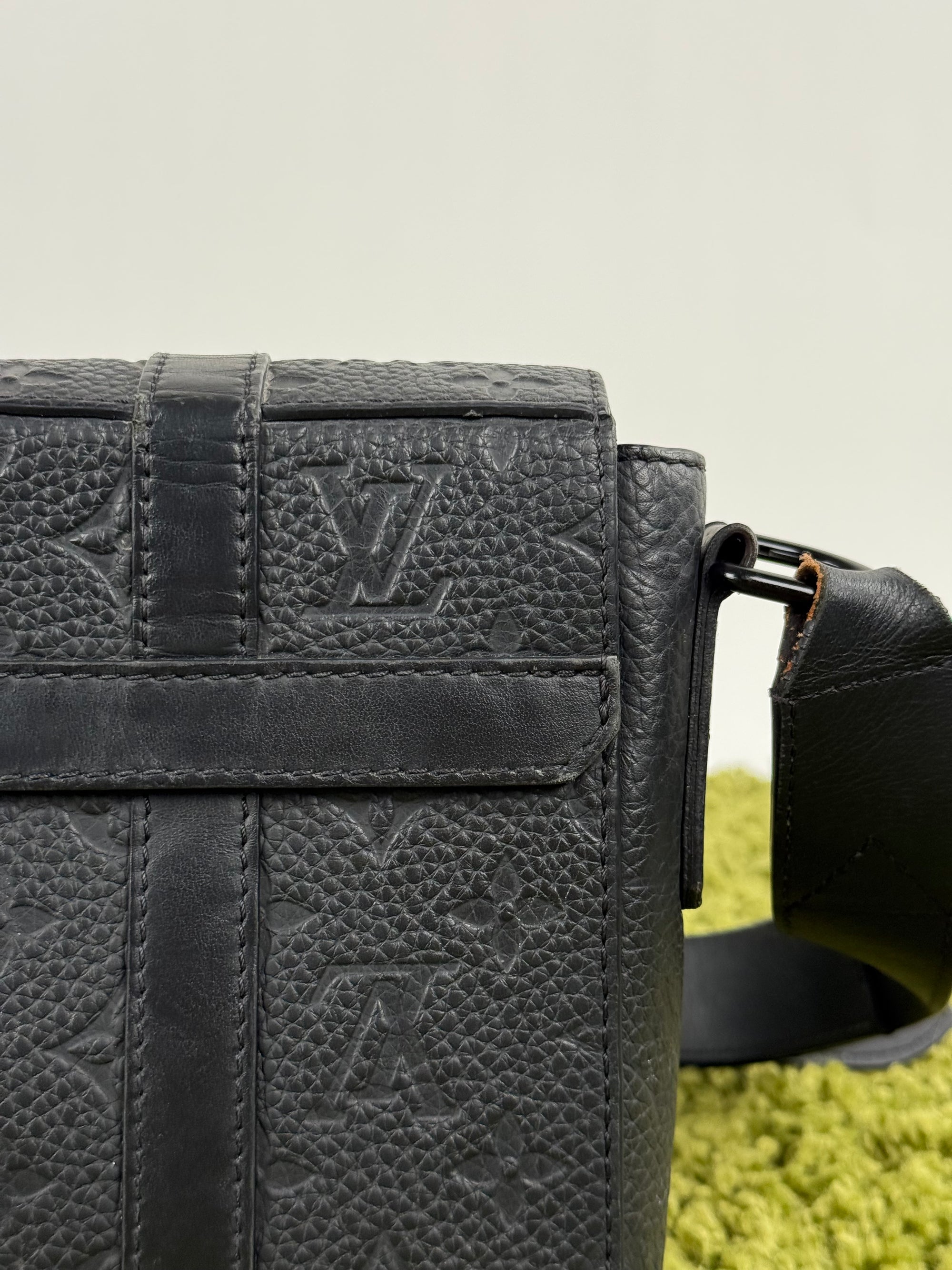 Borsa a tracolla Monogram Taurillon Soft Trunk Messenger Louis Vuitton