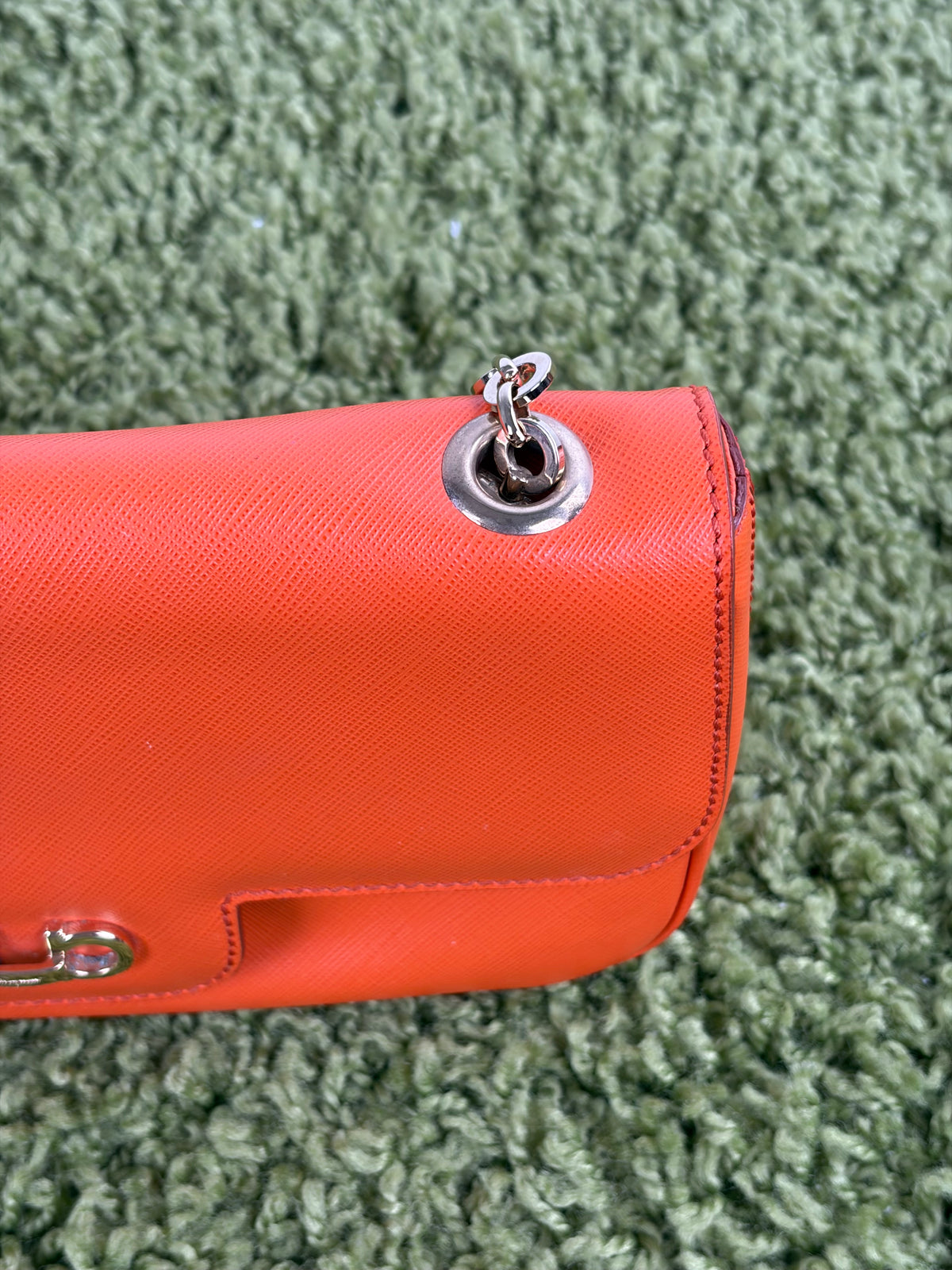 Borsa Ferragamo Gancini Chain Arancione