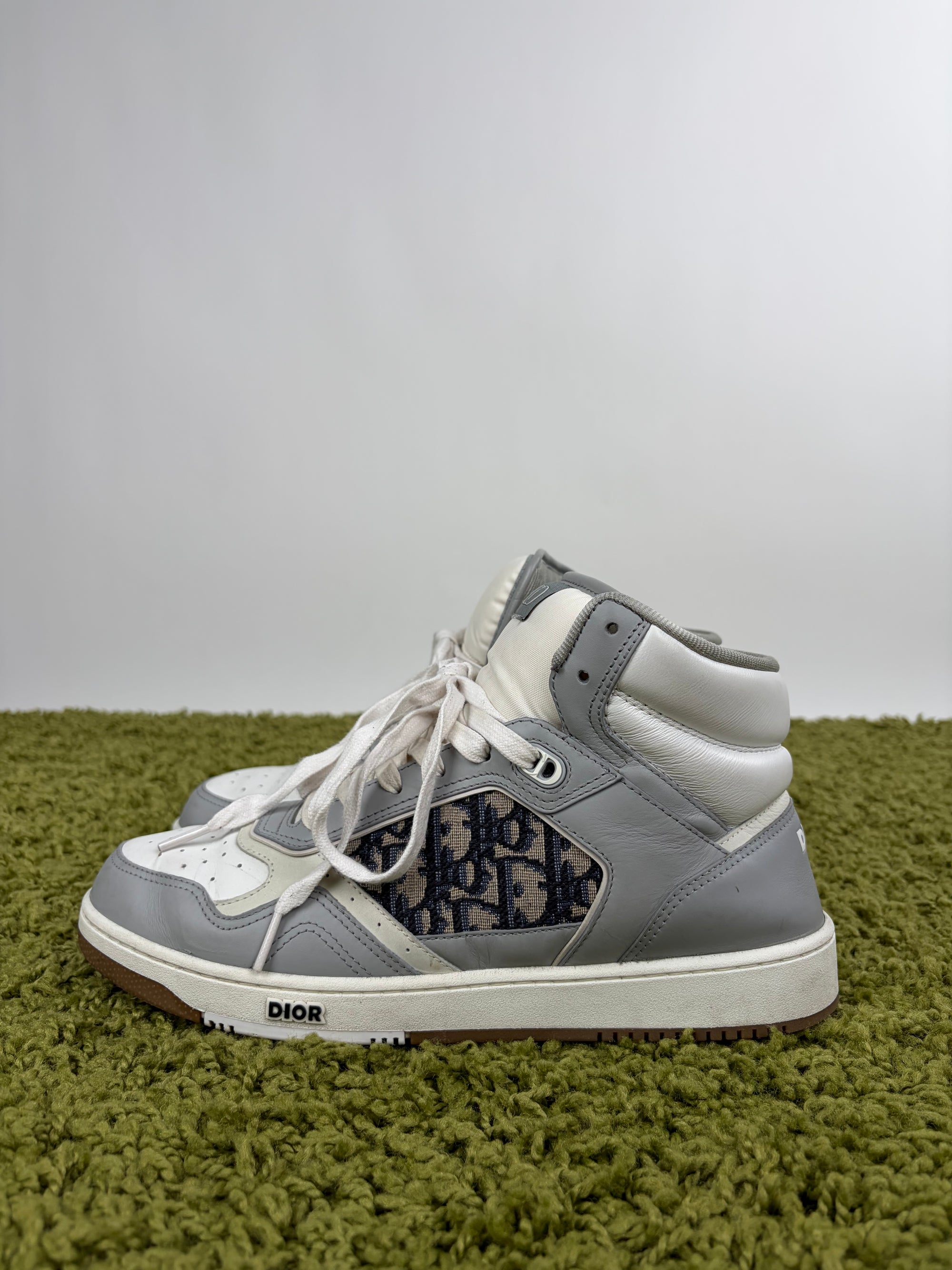 Dior B27 alte Size 43 grigie e bianche