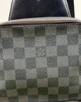 Borsello Avenue Sling Louis Vuitton Nero