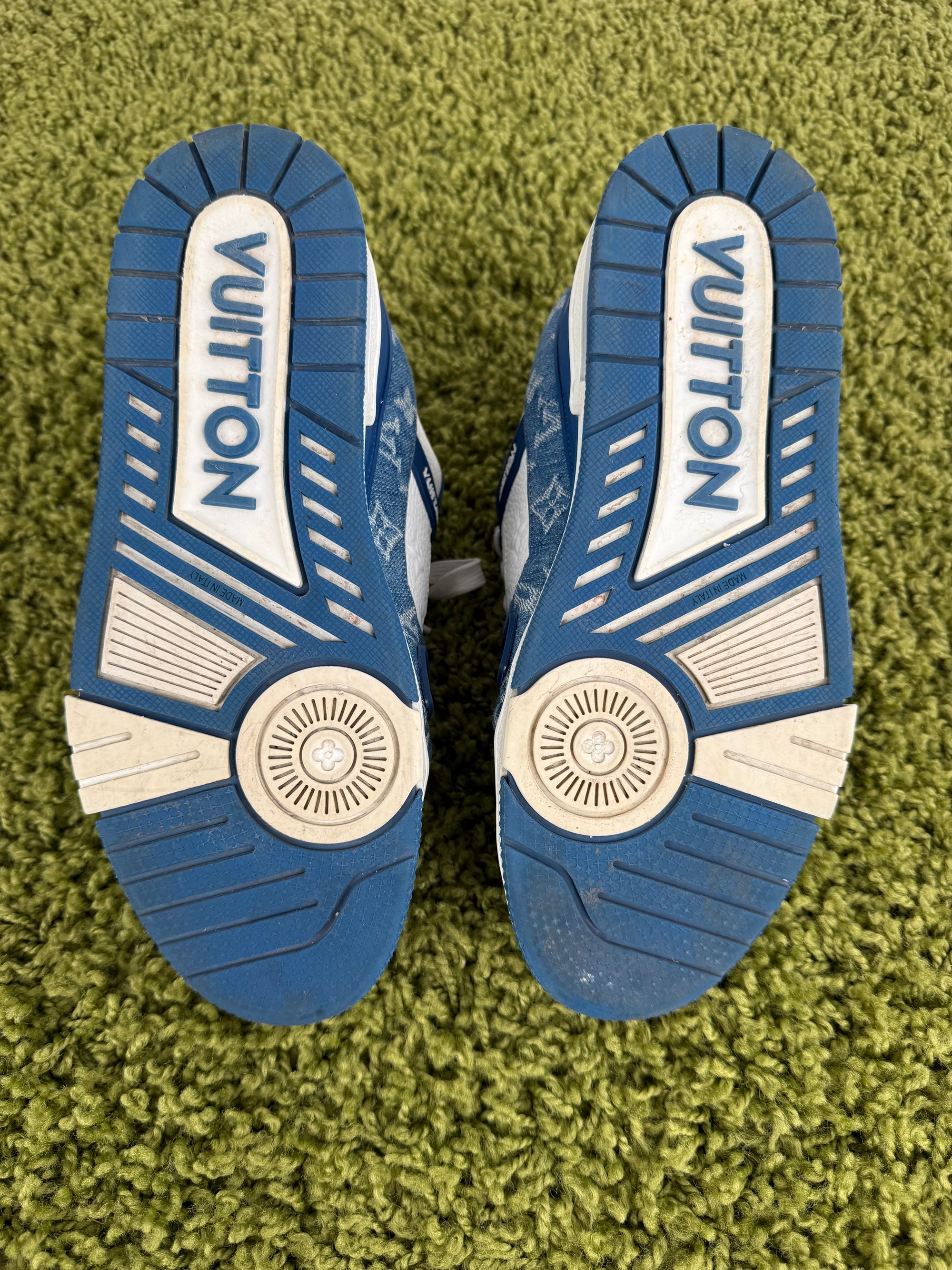 Louis Vuitton In Denim Blu 7.5