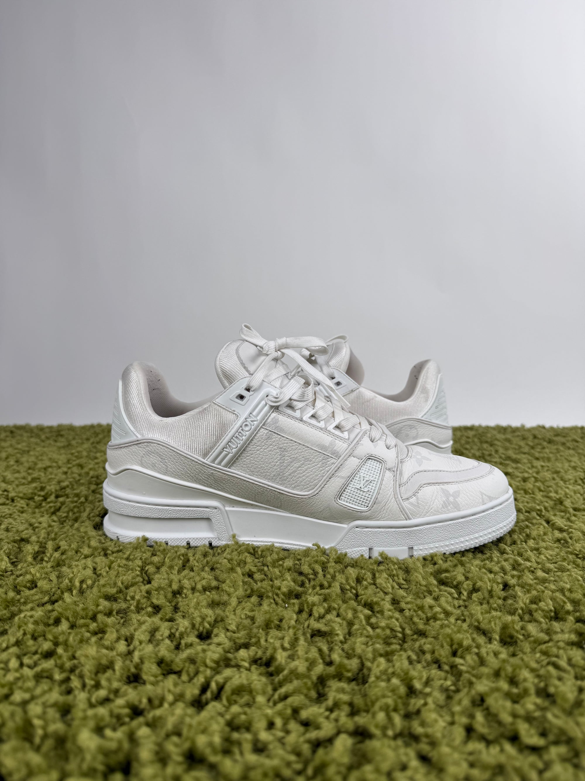 Louis Vuitton Trainer Bianca 7