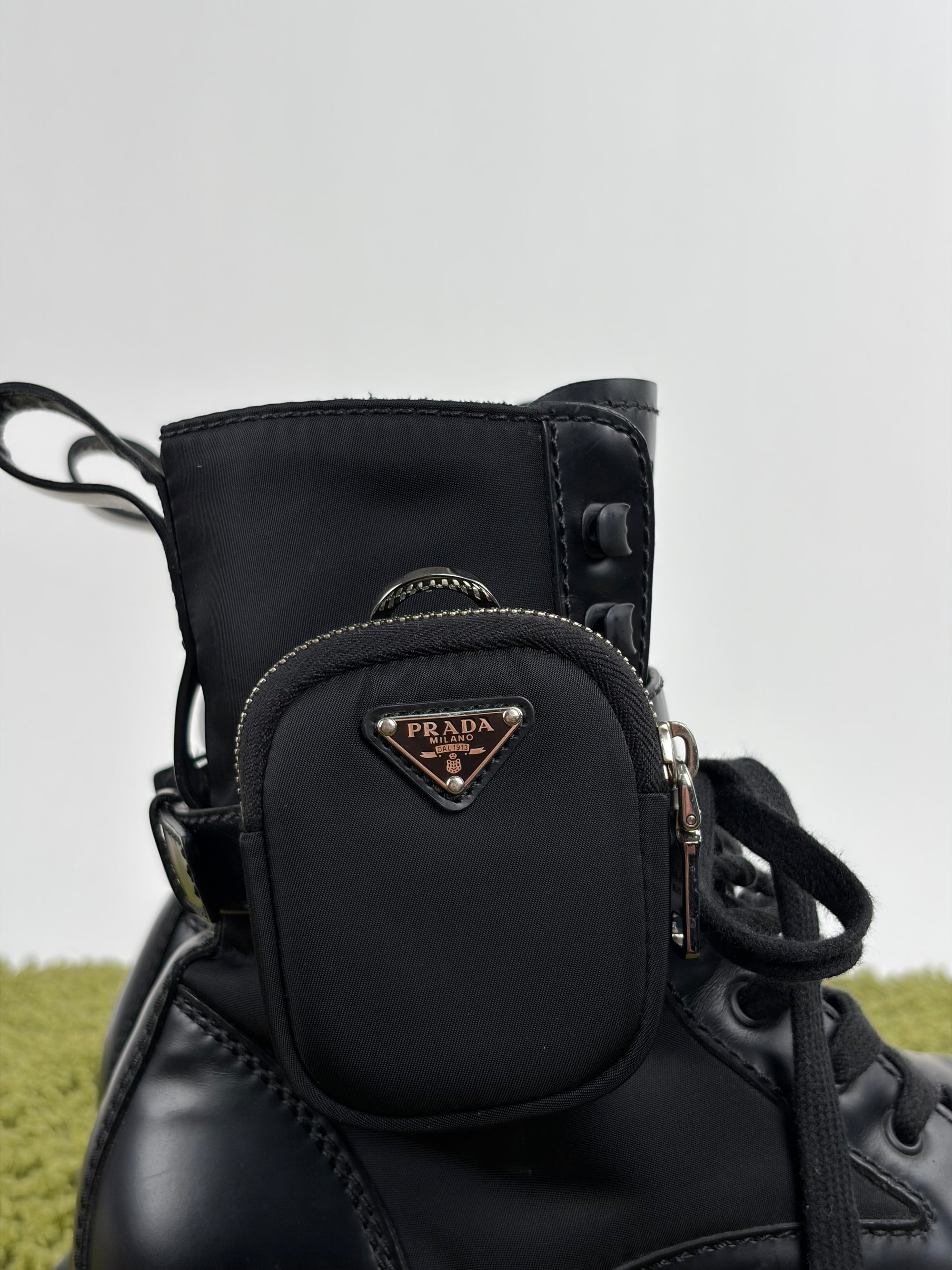 Stivali Prada Size 9=43 neri