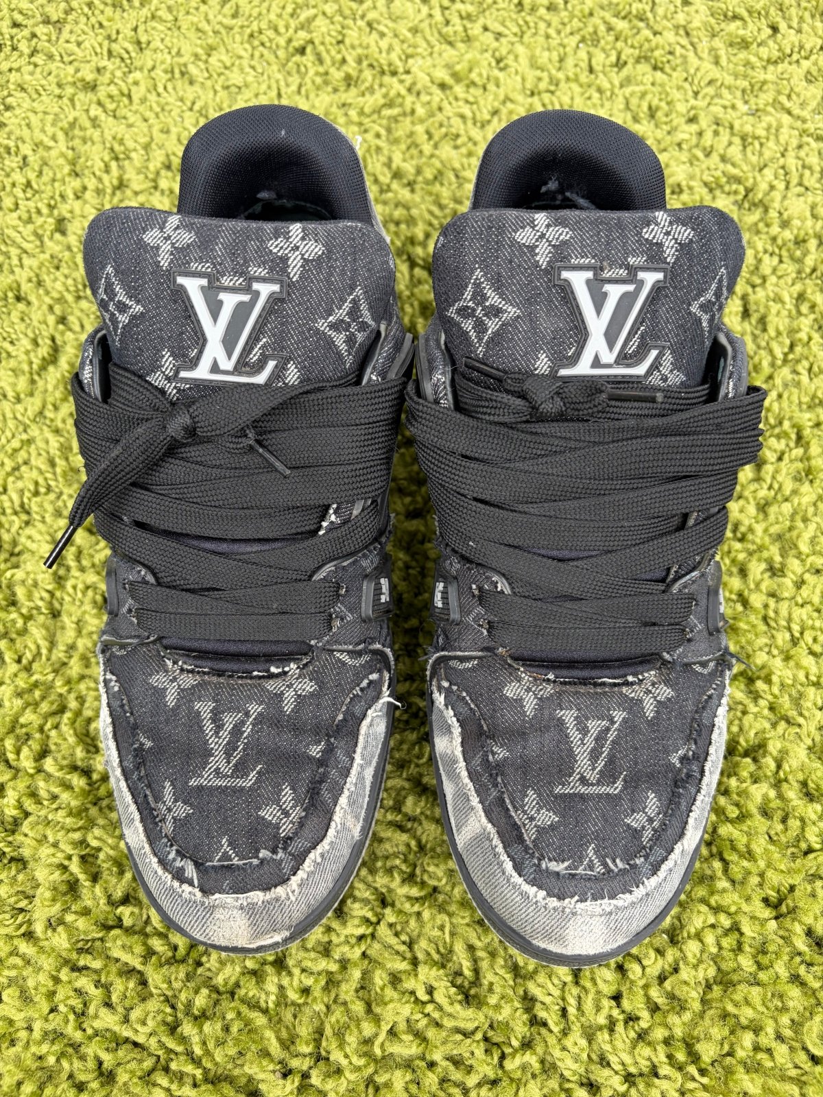 Louis Vuitton Trainer In Denim Nera 6 - Second Hand Di Fiore