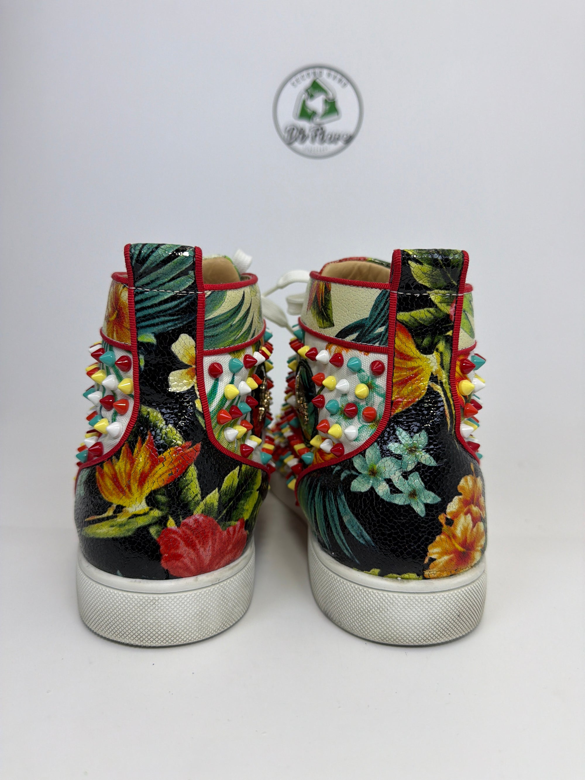Christian Louboutin 44