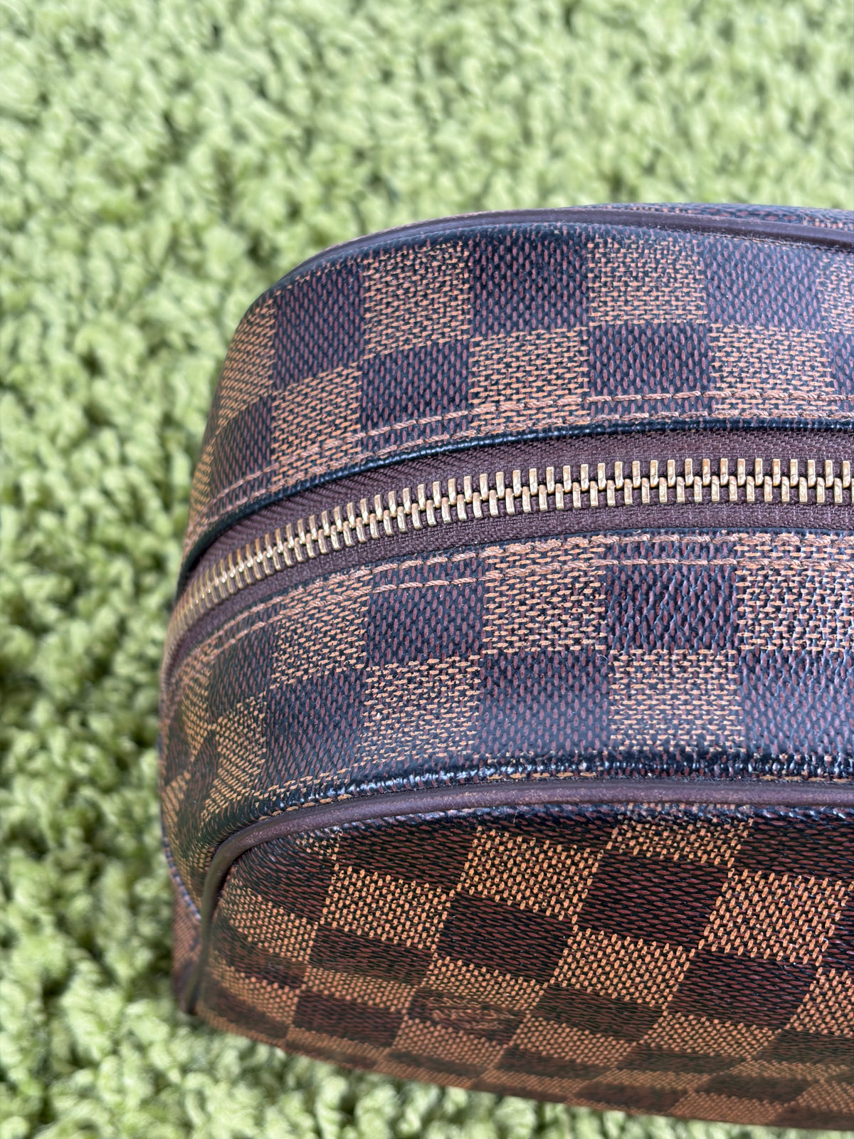 Beauty Case Louis Vuitton in tela Damier Marrone