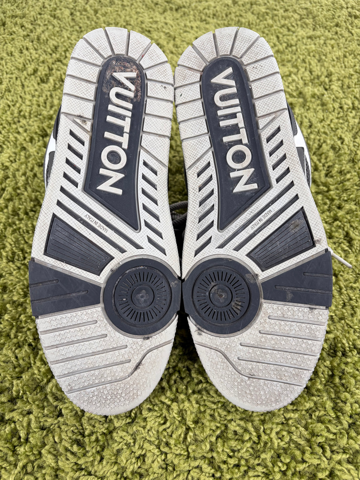 Louis Vuitton Skate Grigio 8.5