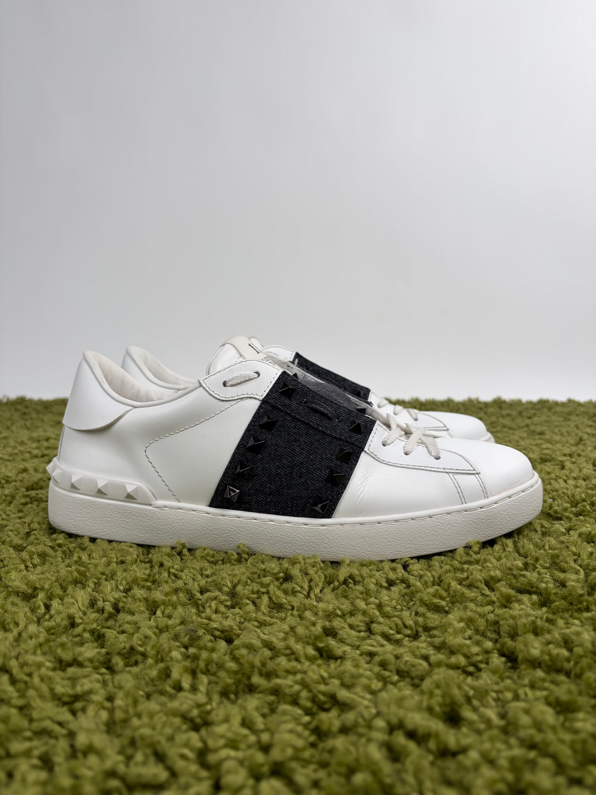 Valentino Garavani Rockstud Bianca 43