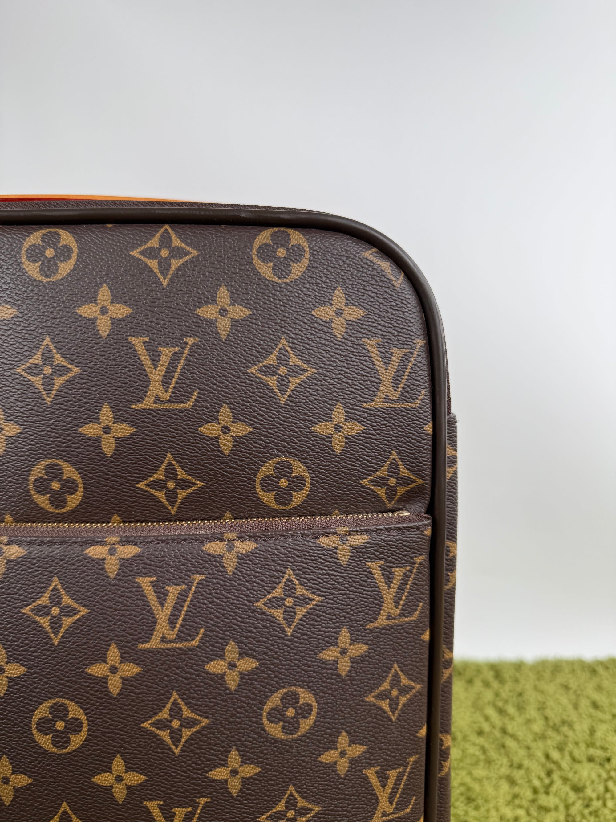Valigia Louis Vuitton Pegase 45 Monogram Lv in canvas marrone