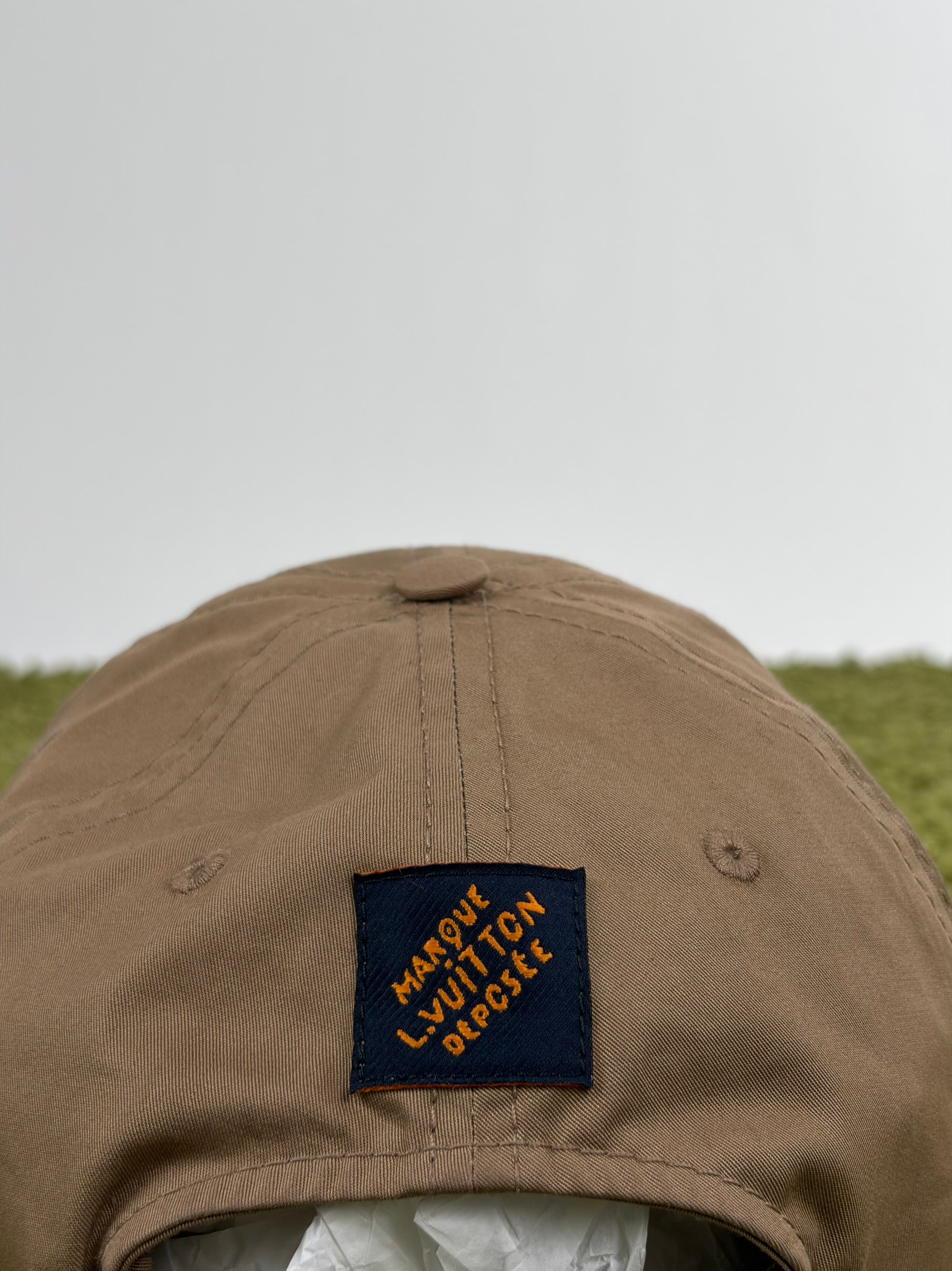 Cappello Louis Vuitton SOO Family month gift guide