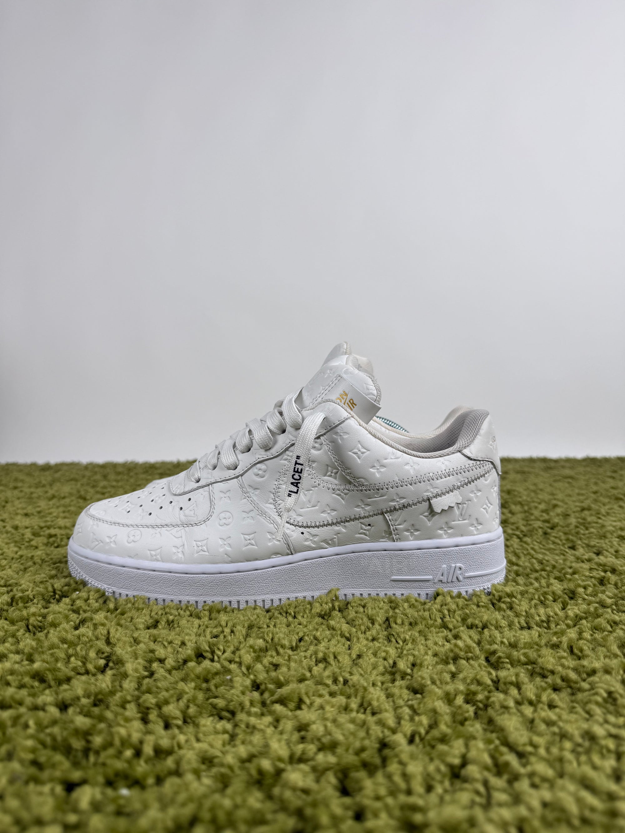 Louis Vuitton x Nike Air force 1 41