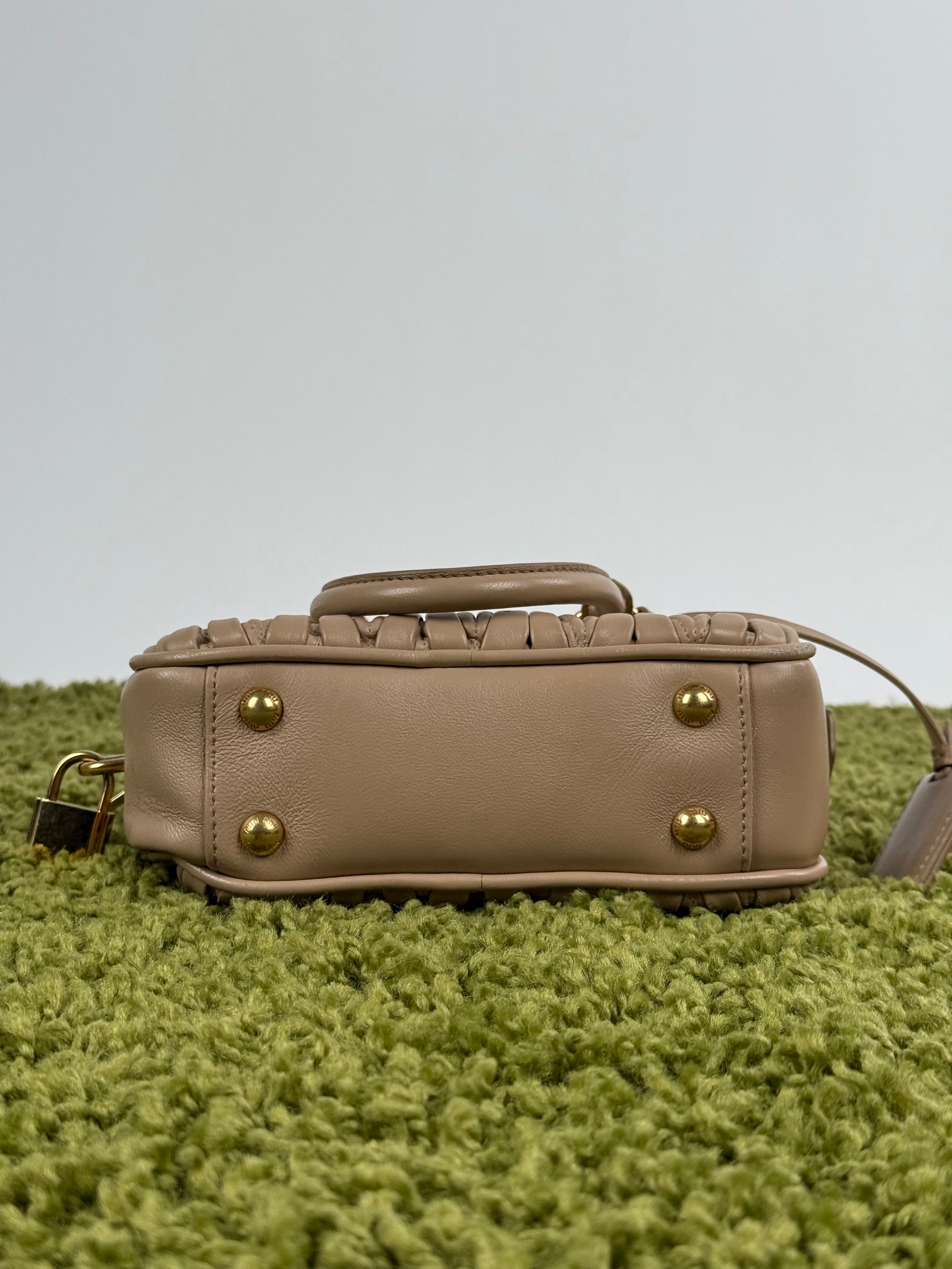 Borsa Arcadie Nappa Miu Miu Beige