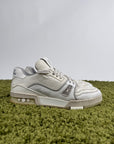 Louis Vuitton Trainer 42 veste 43