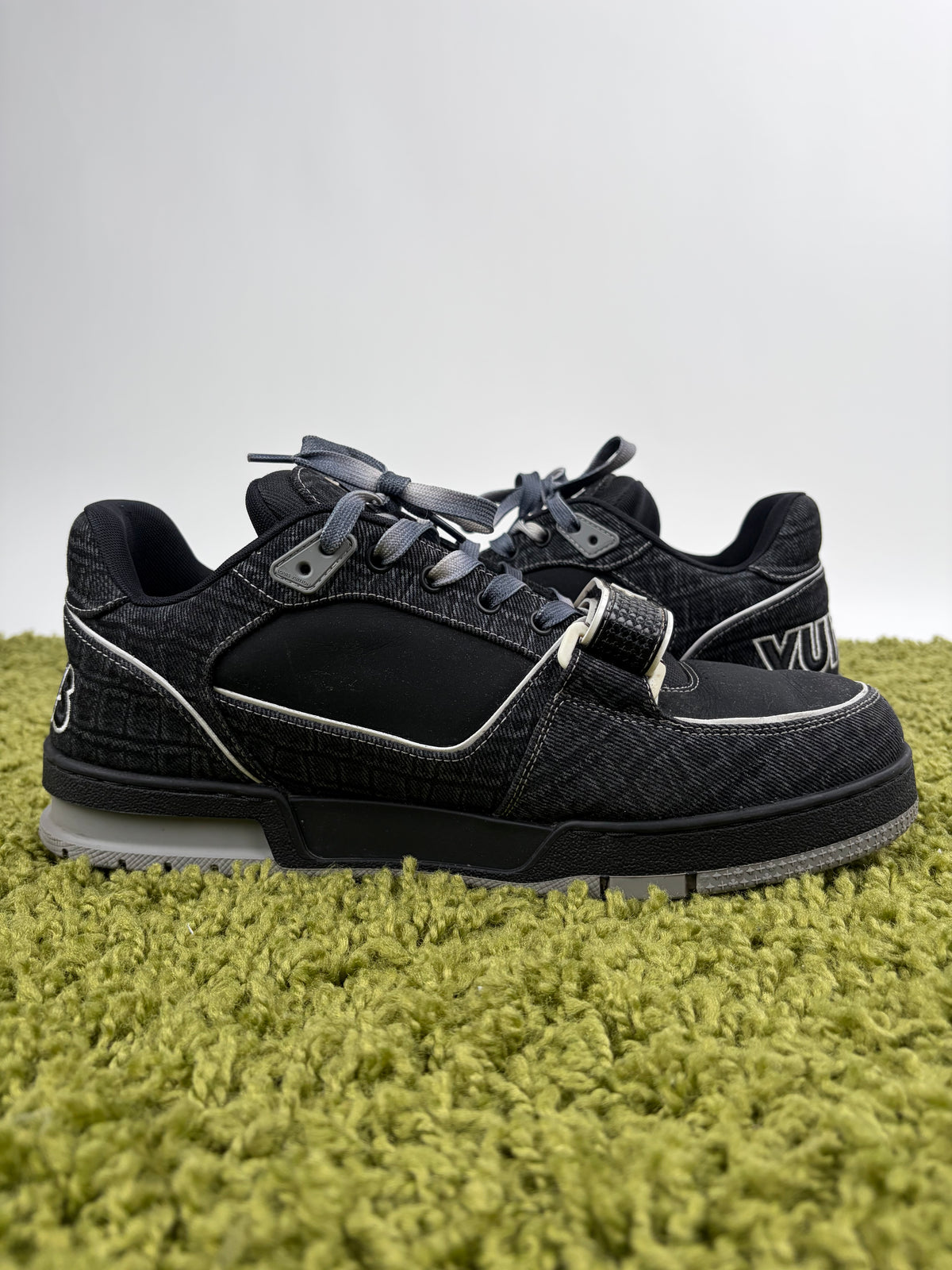 Louis Vuitton Trainer Nera 10