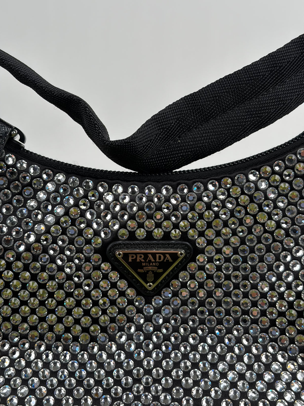 Borsa Prada Re Edition Nera con Cristalli