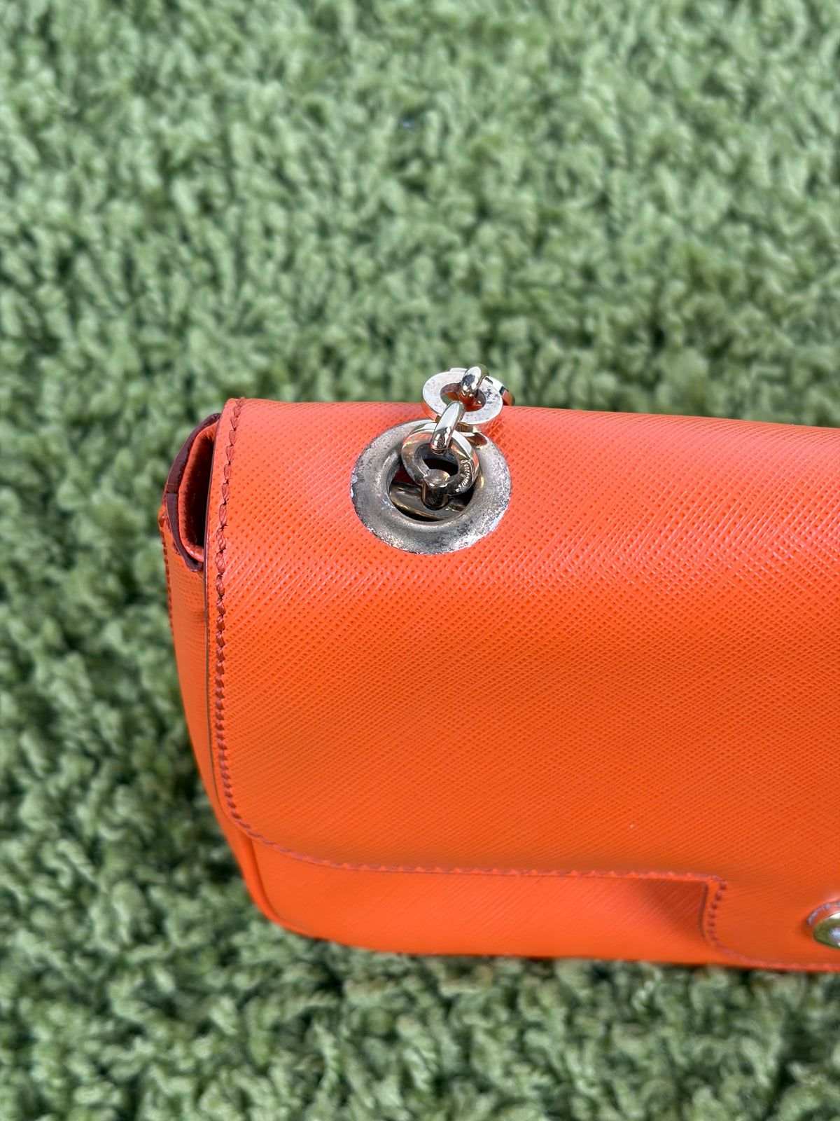 Borsa Ferragamo Gancini Chain Arancione