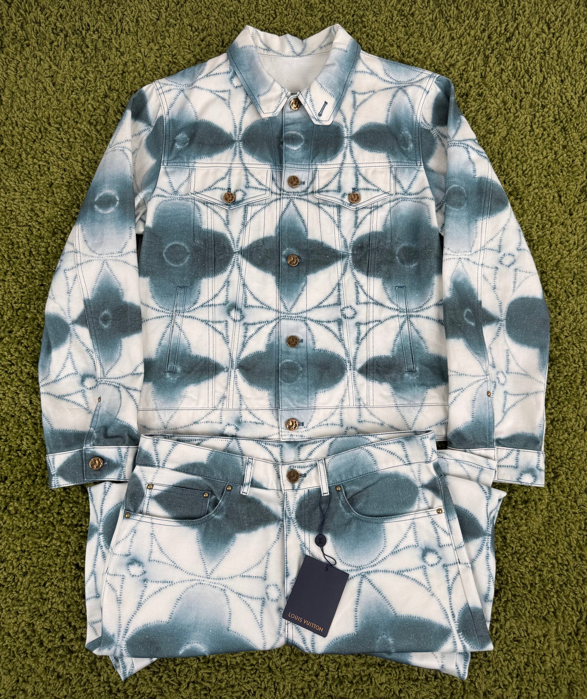 Completo Louis Vuitton giacca taglia 50 Pantalone 48 veste 50