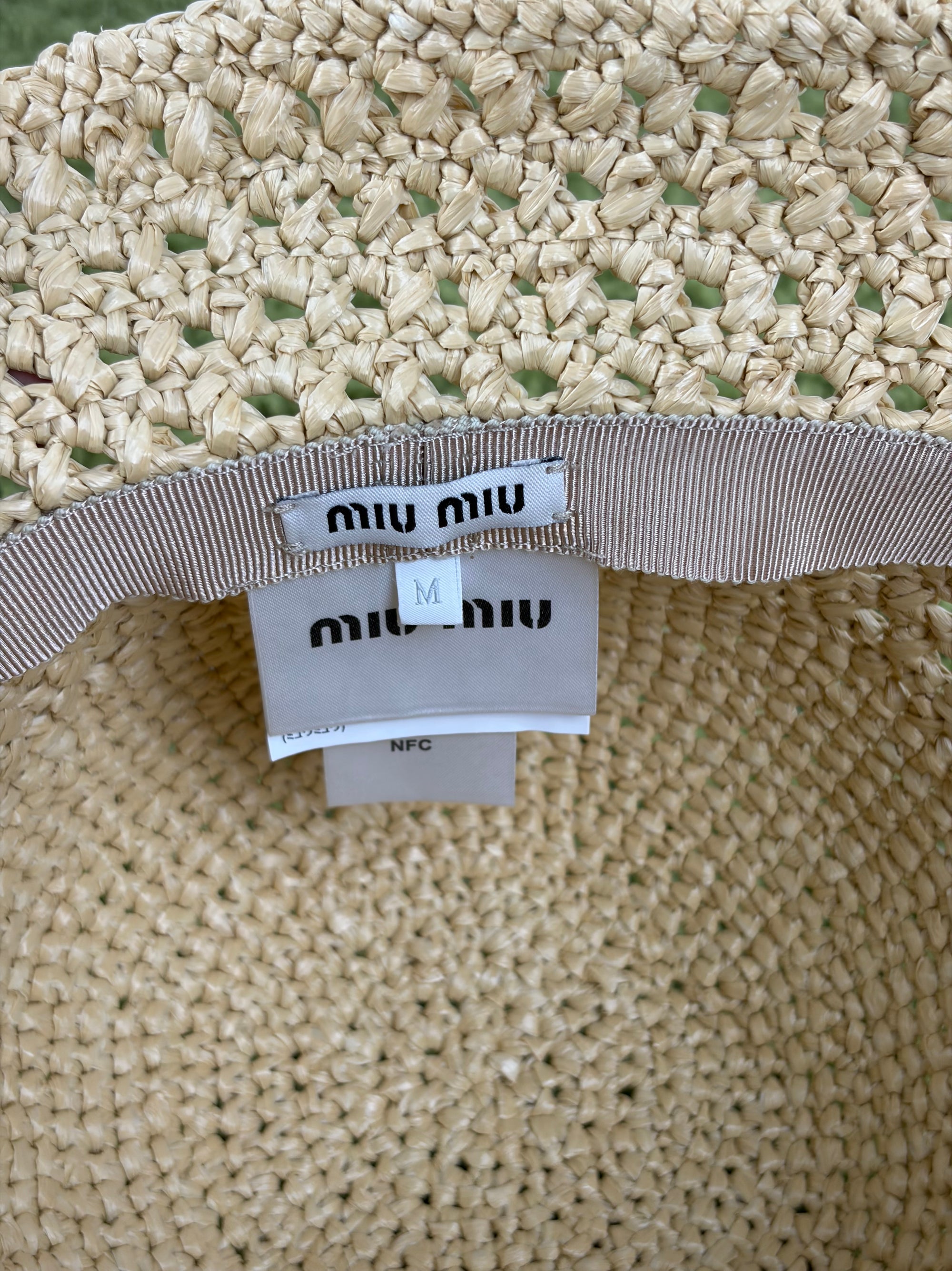 Cappello Miu Miu beige