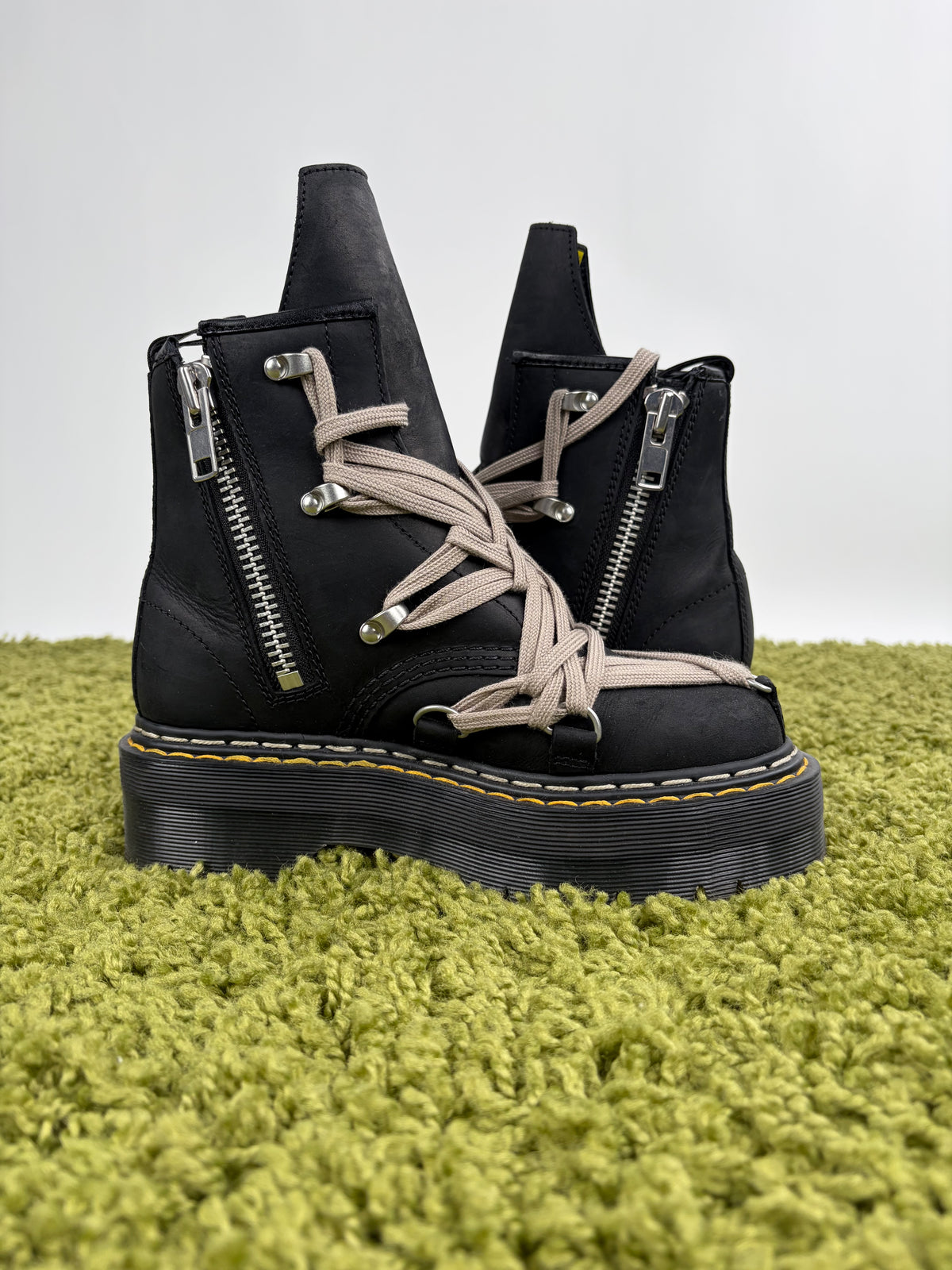 Stivaki Rick Owens X Dr Martens Megalace Nero 37