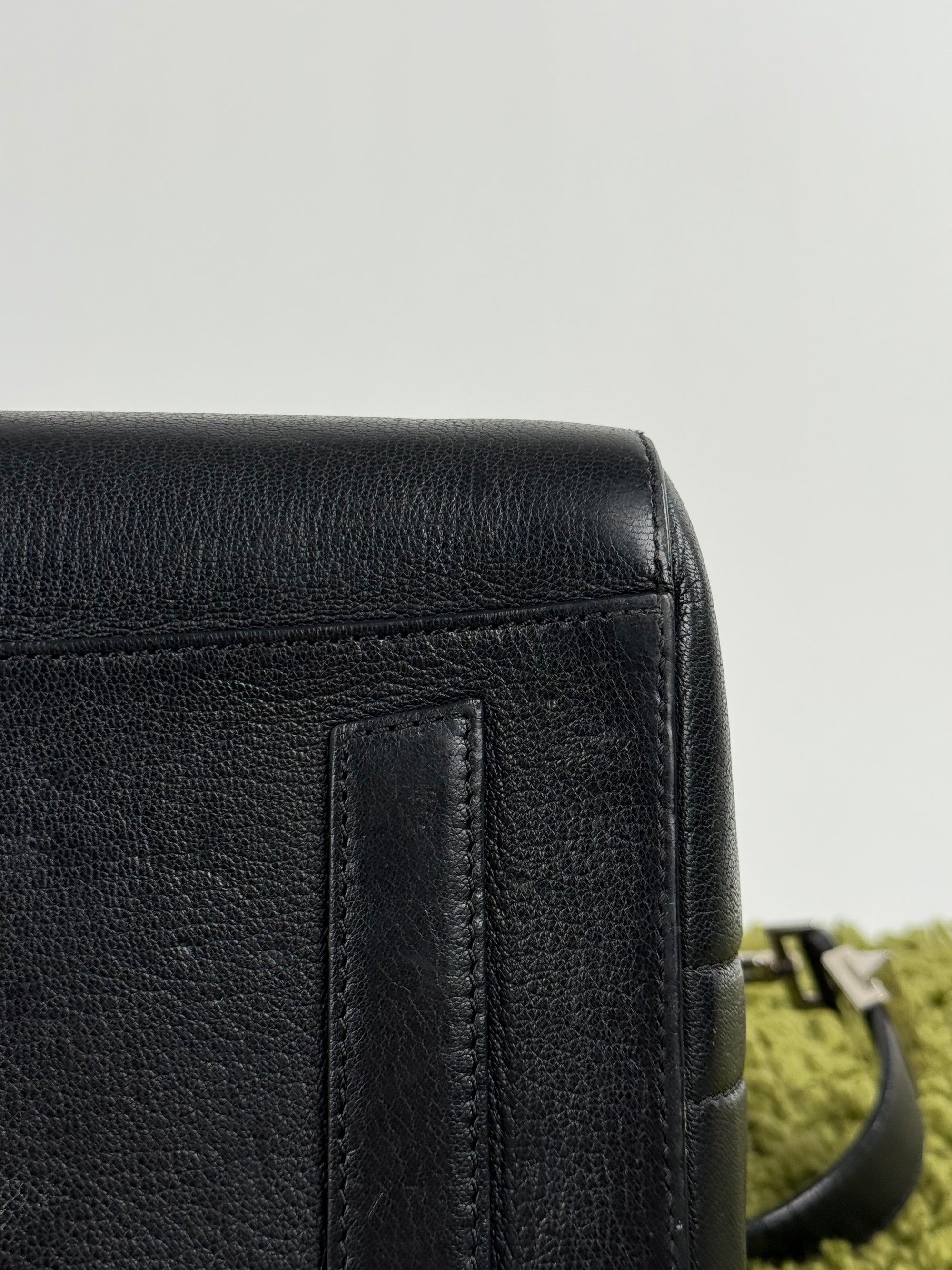 Borsa Antigona Givenchy in pelle Nera
