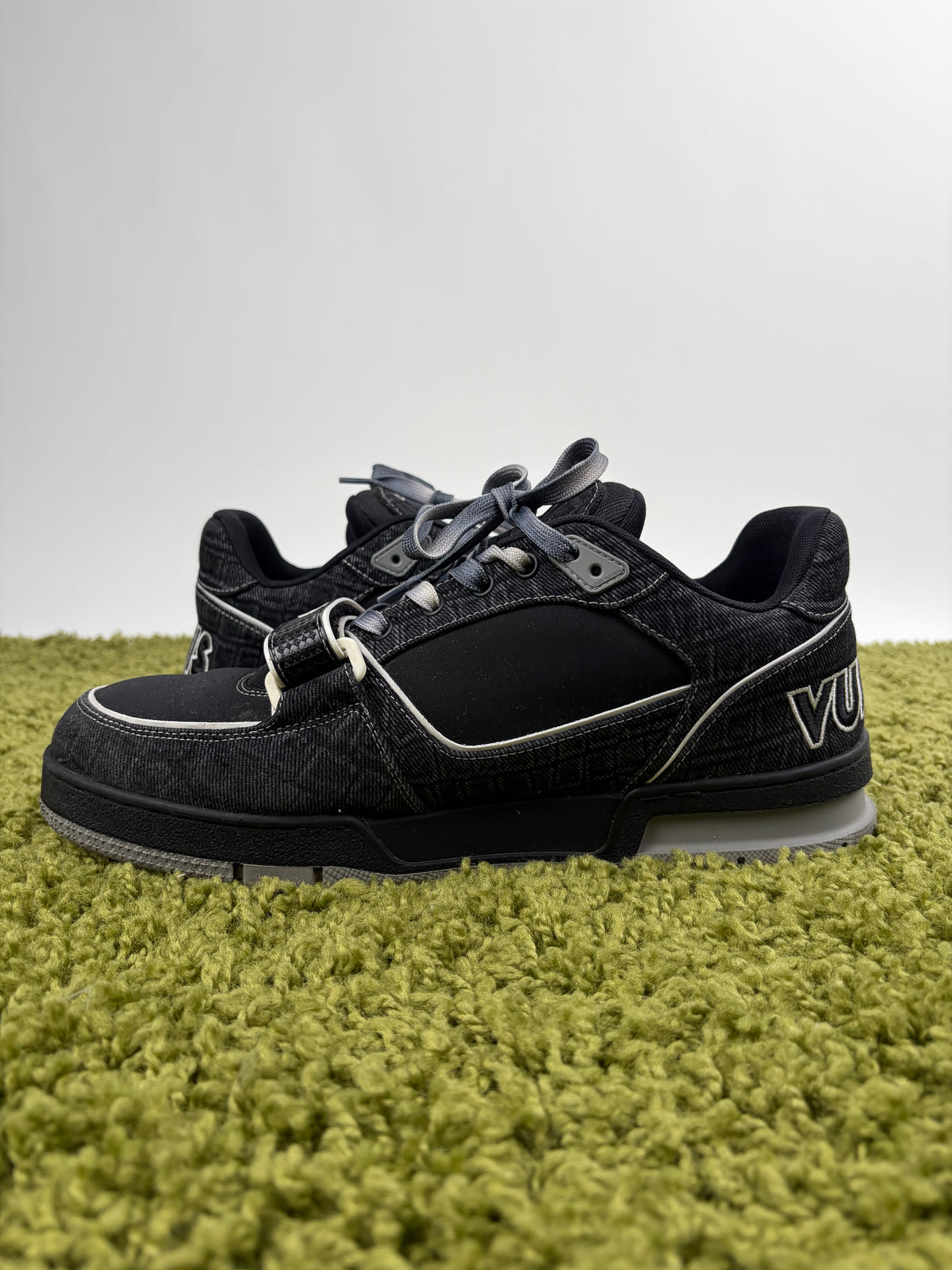 Louis Vuitton Trainer Nera 10