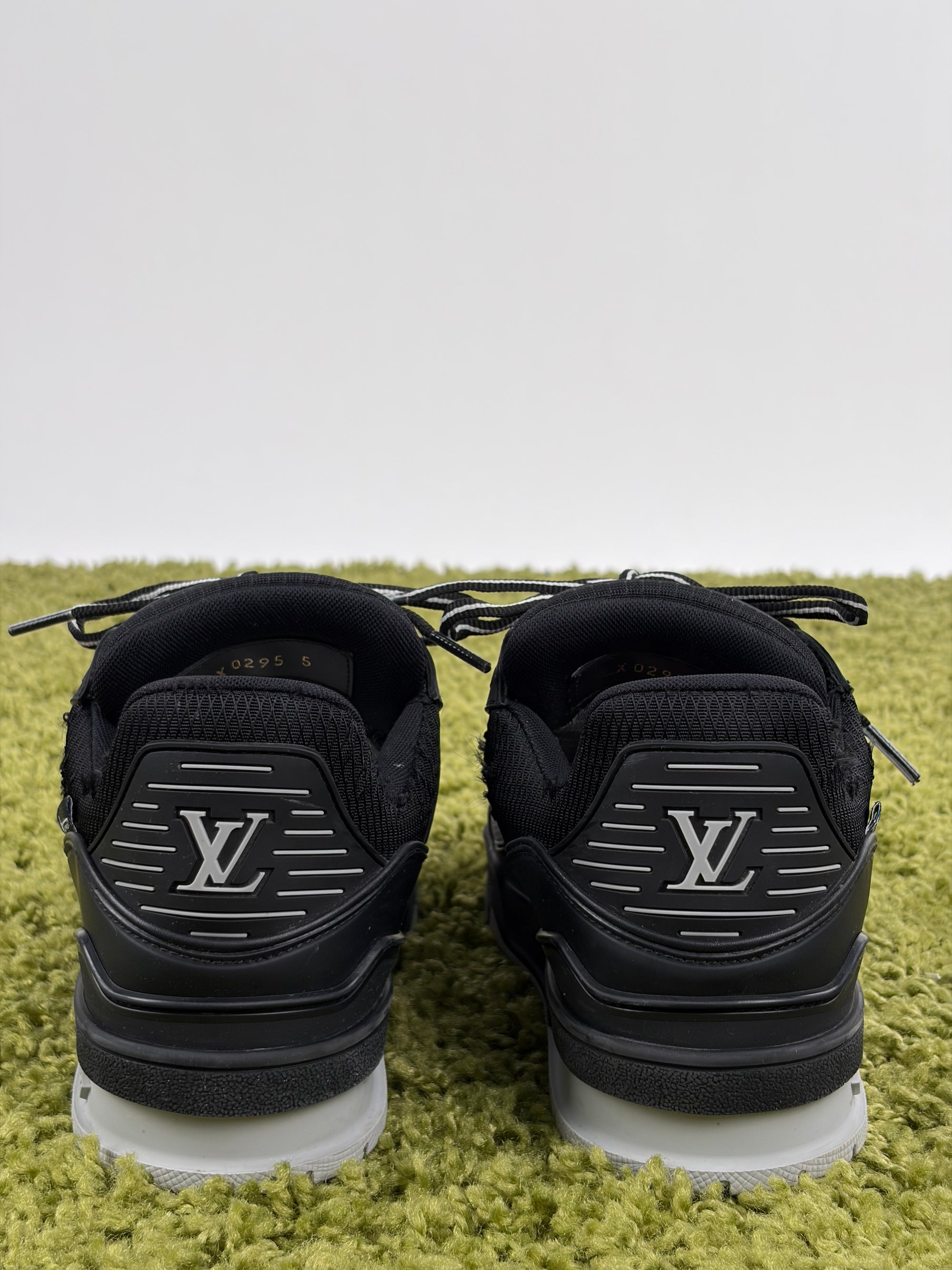 Louis vuitton trainer Size 5=39 calza 40 nere