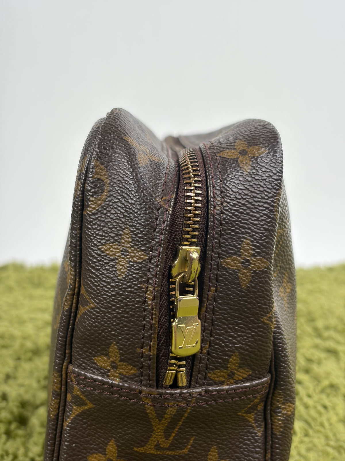 Beauty Case Louis Vuitton Marrone