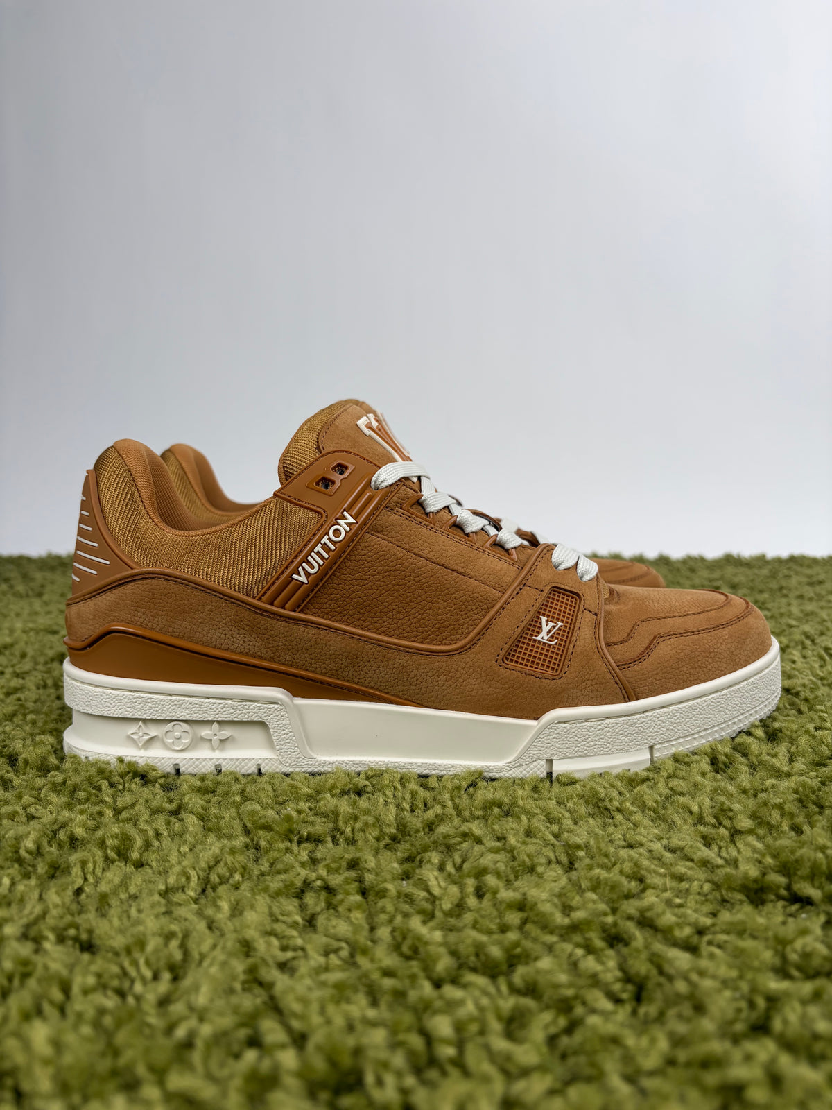 Louis Vuitton Trainer Beige 7