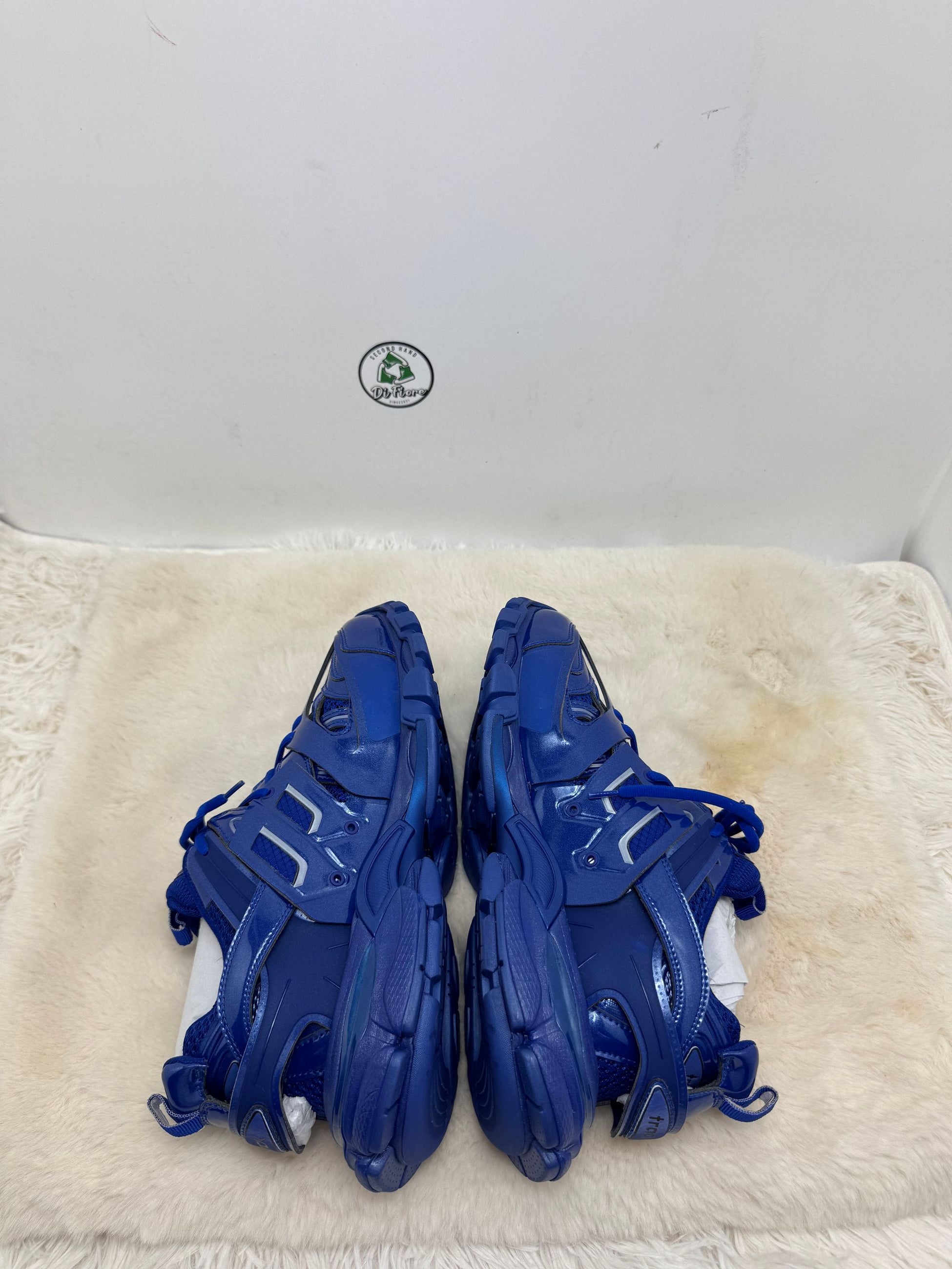 Balenciaga Track