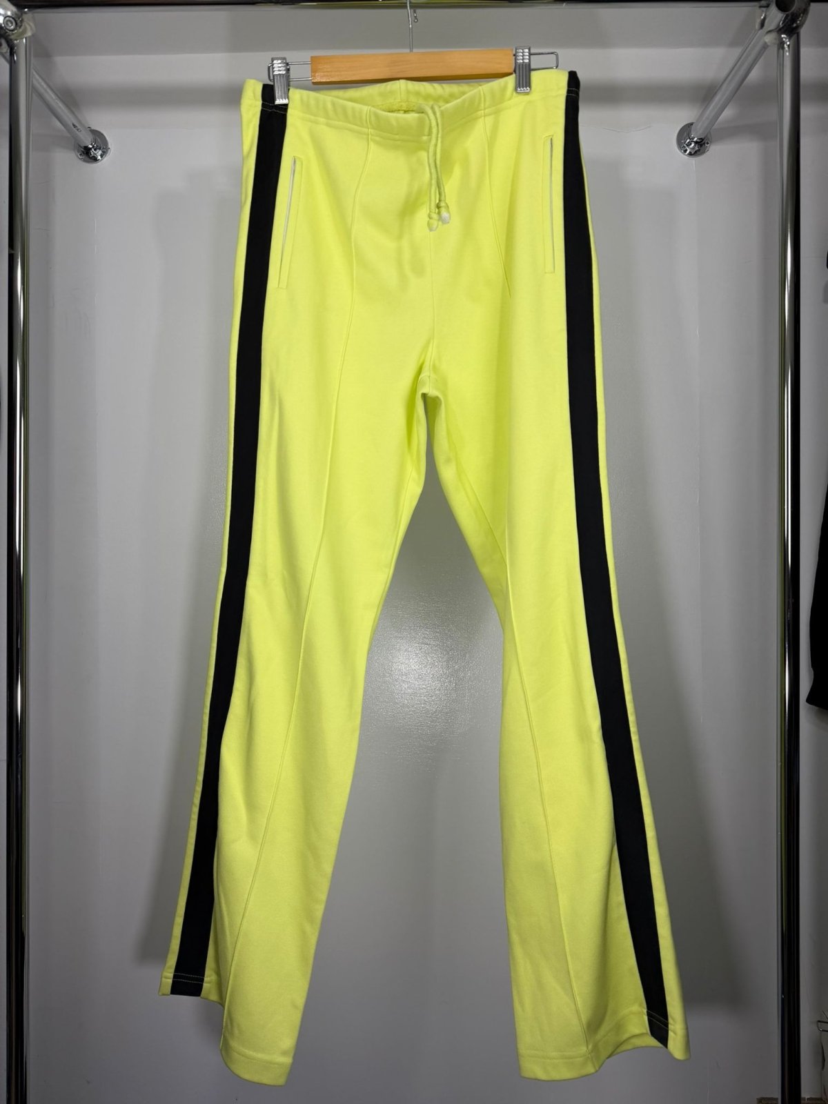 pantalone Margiela Size 48 giallo fluo e nero - Second Hand Di Fiore