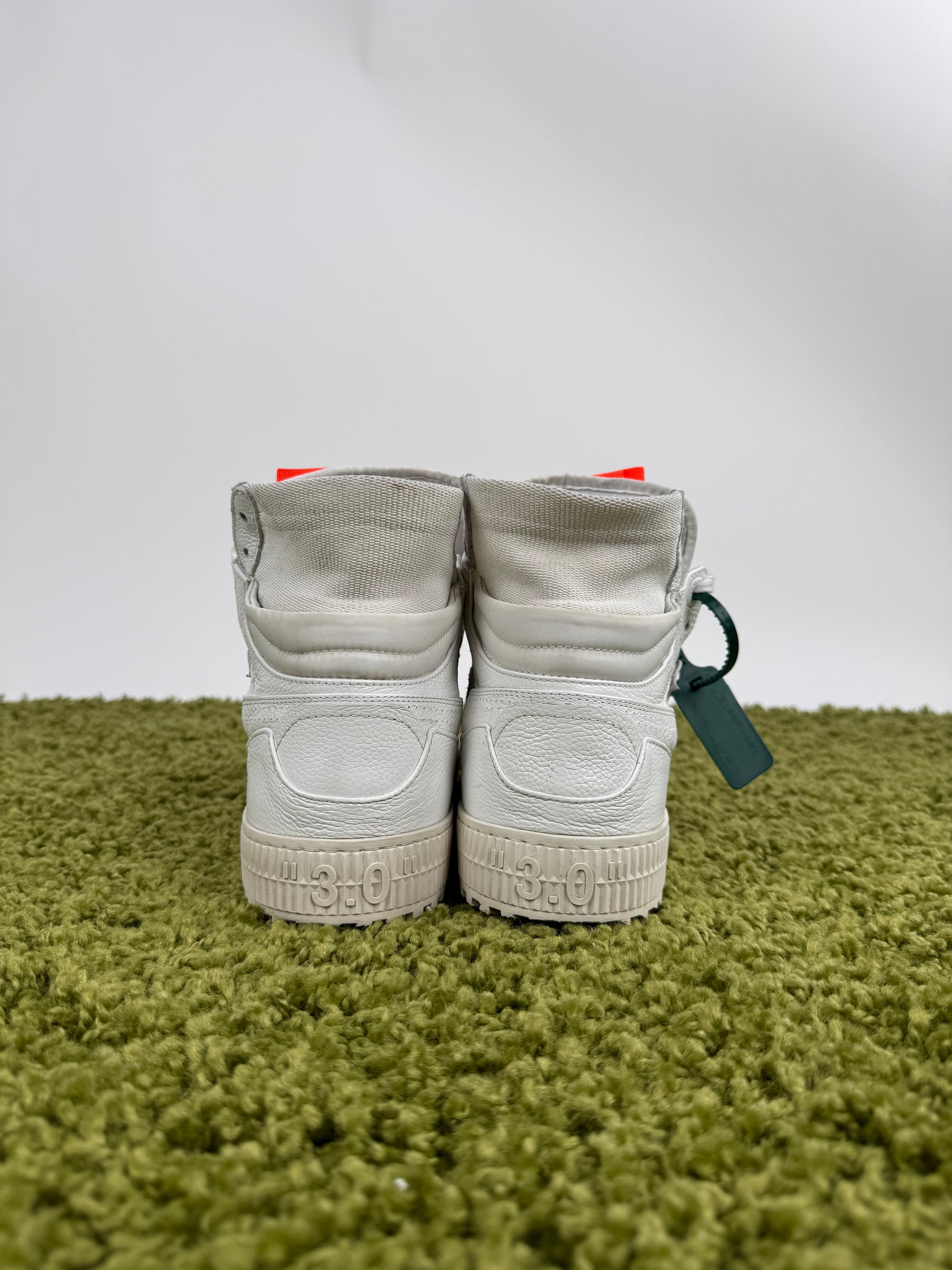 Off White High Sneaker 44