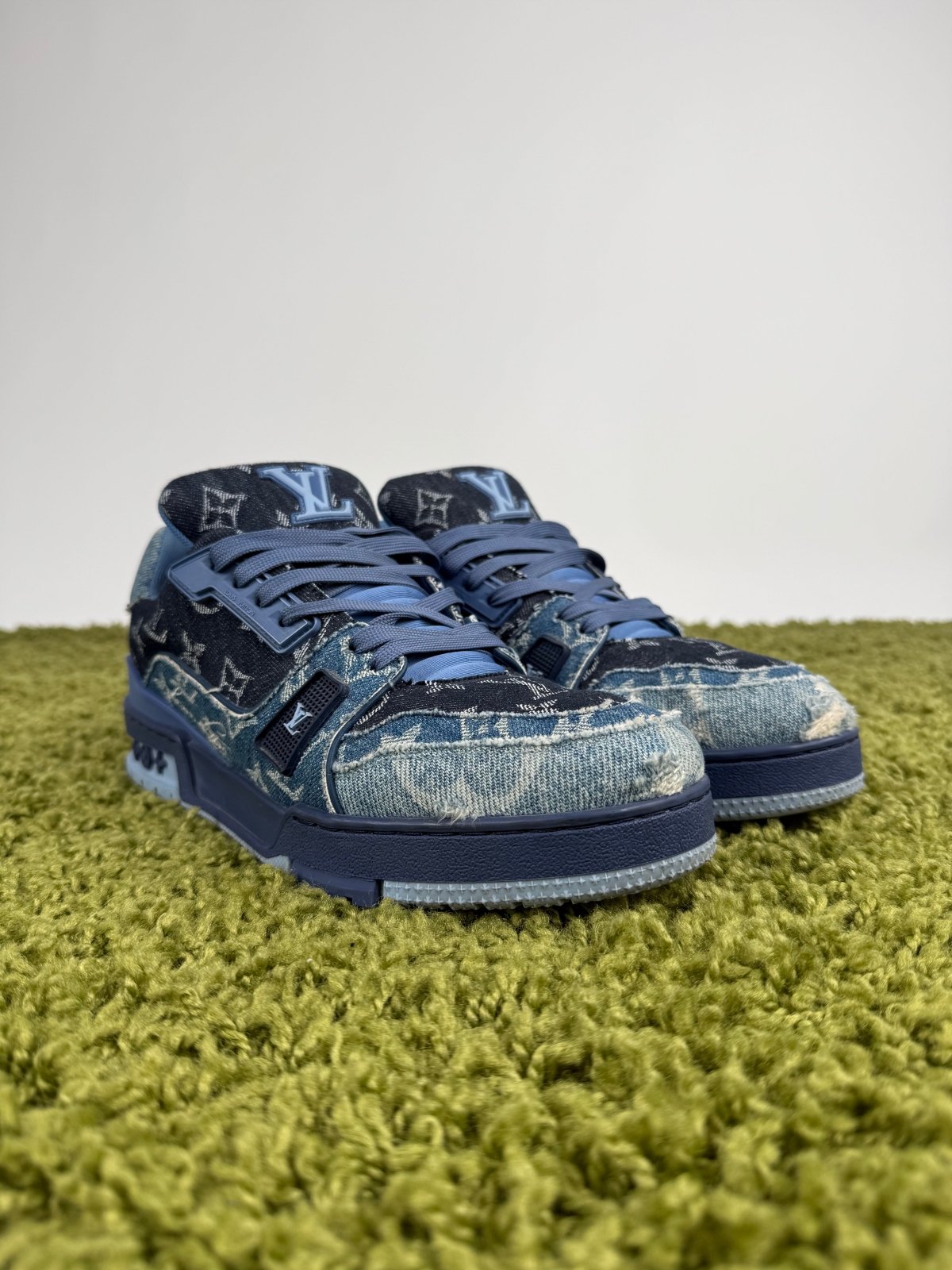 Louis Vuitton Trainer in denim Blu 7.5 - Second Hand Di Fiore