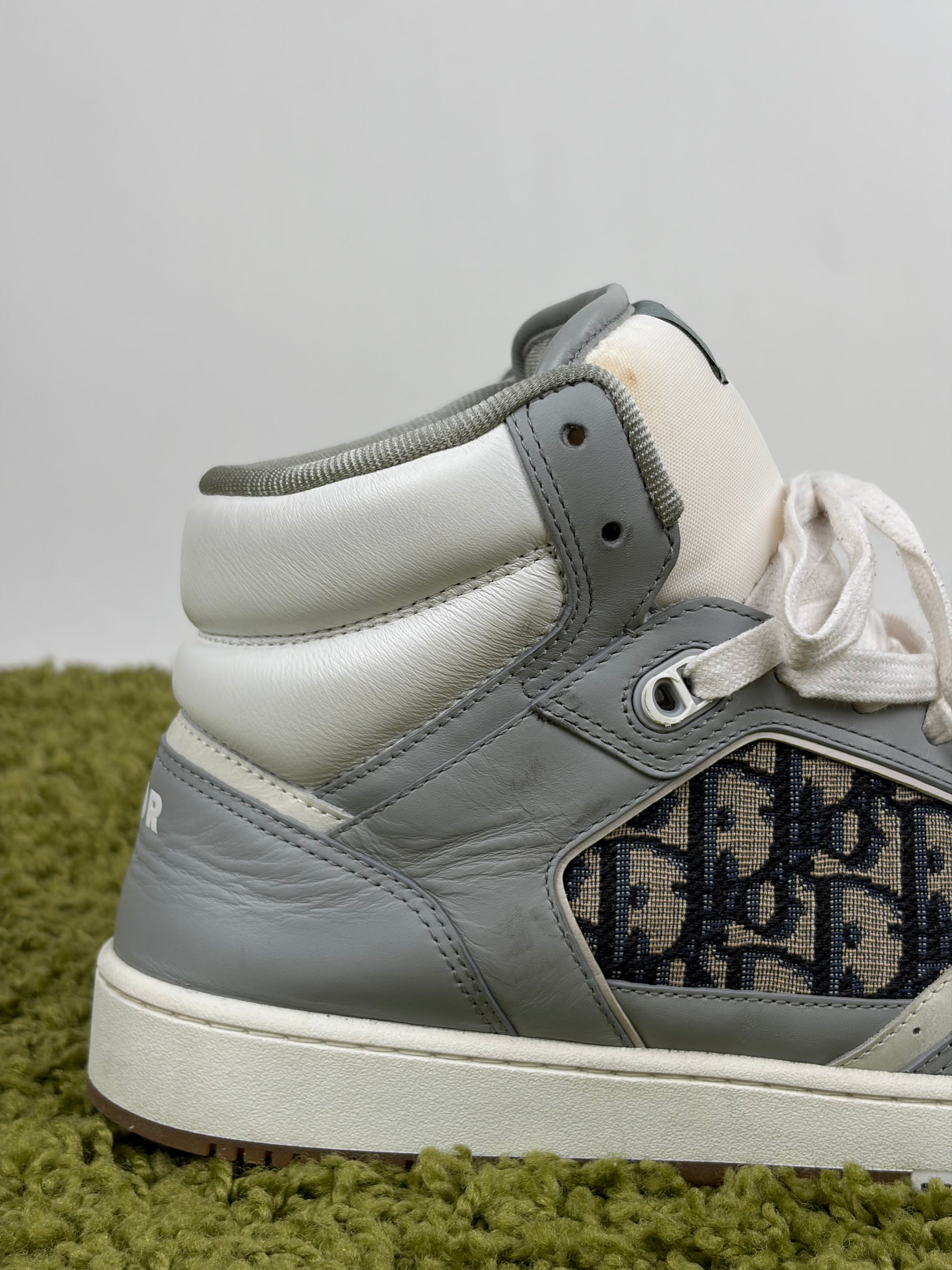 Dior B27 alte Size 43 grigie e bianche