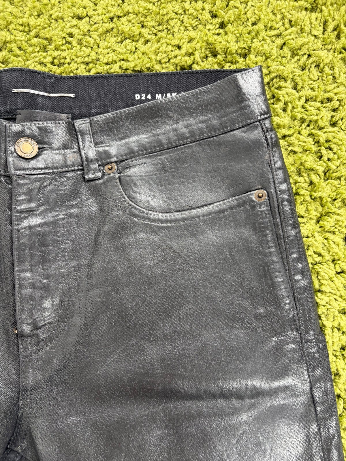 Jeans Yves Saint Laurent D24 oil coated Nero 30 - Second Hand Di Fiore