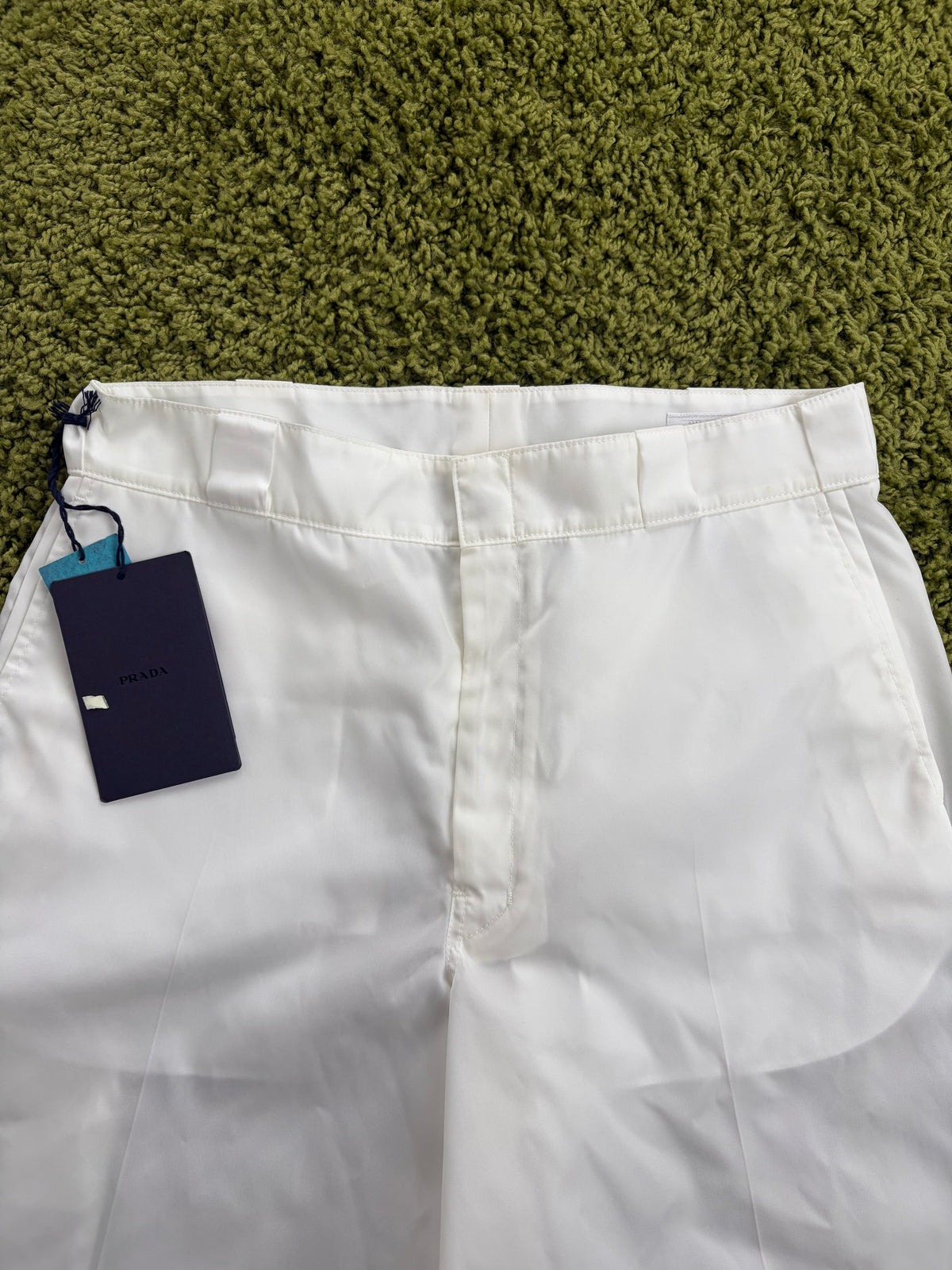 Pantaloncino Prada Bianco in Nylon 48