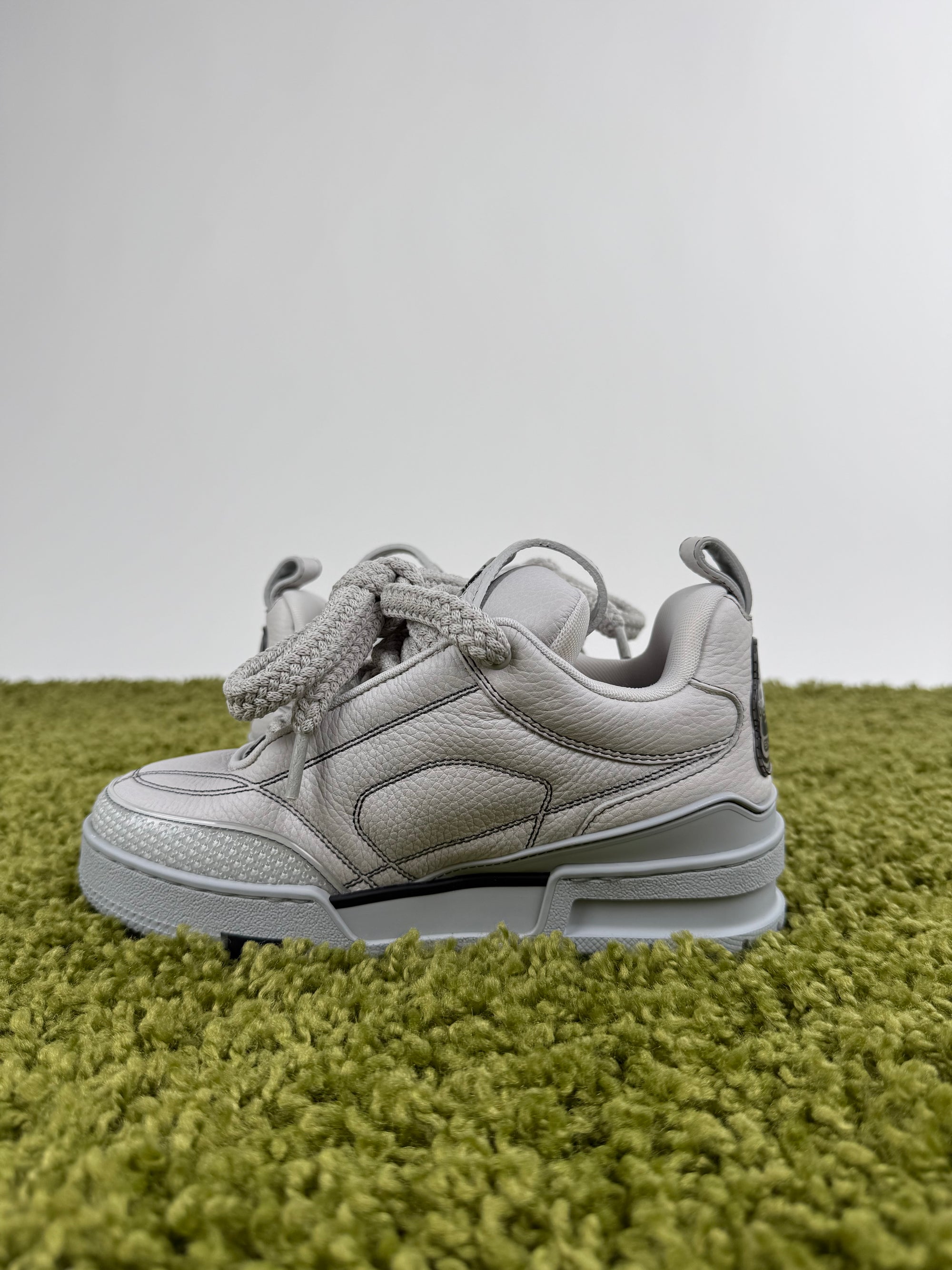 Louis Vuitton Skate Grigia 2