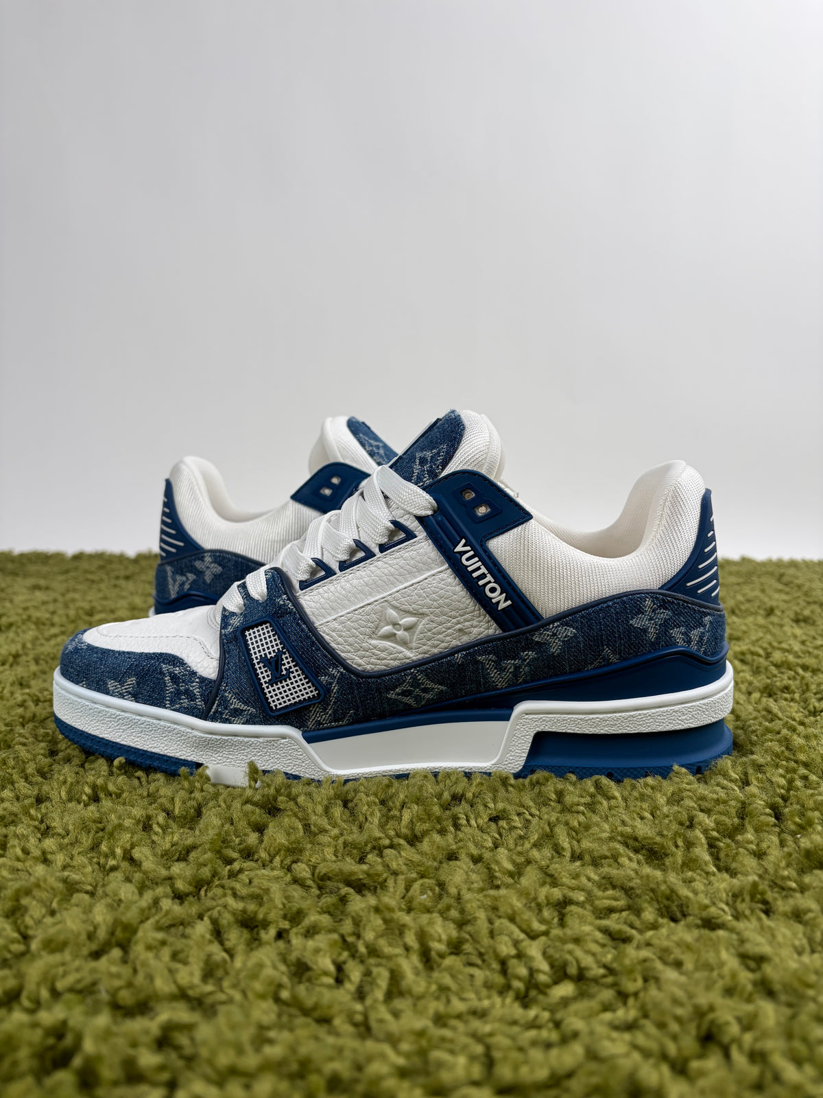Louis Vuitton Trainer in Denim 6.5