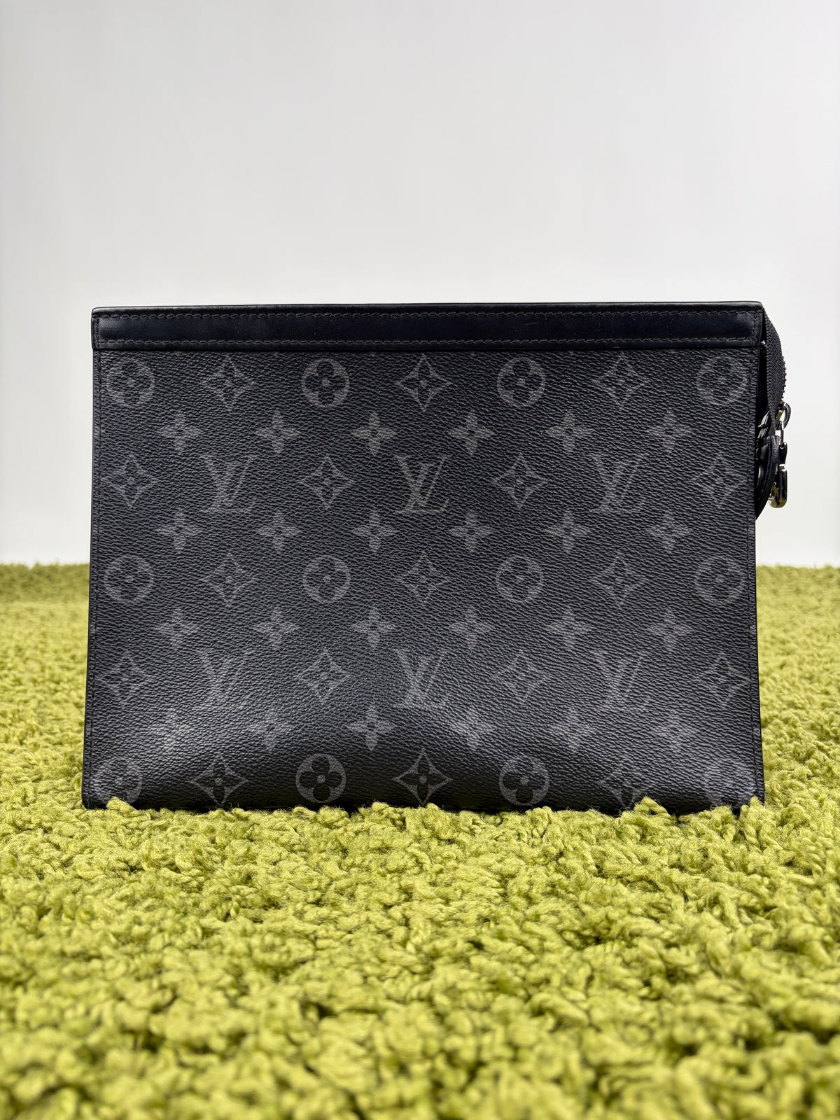 Pochette Louis Vuitton Voyage MM Nero