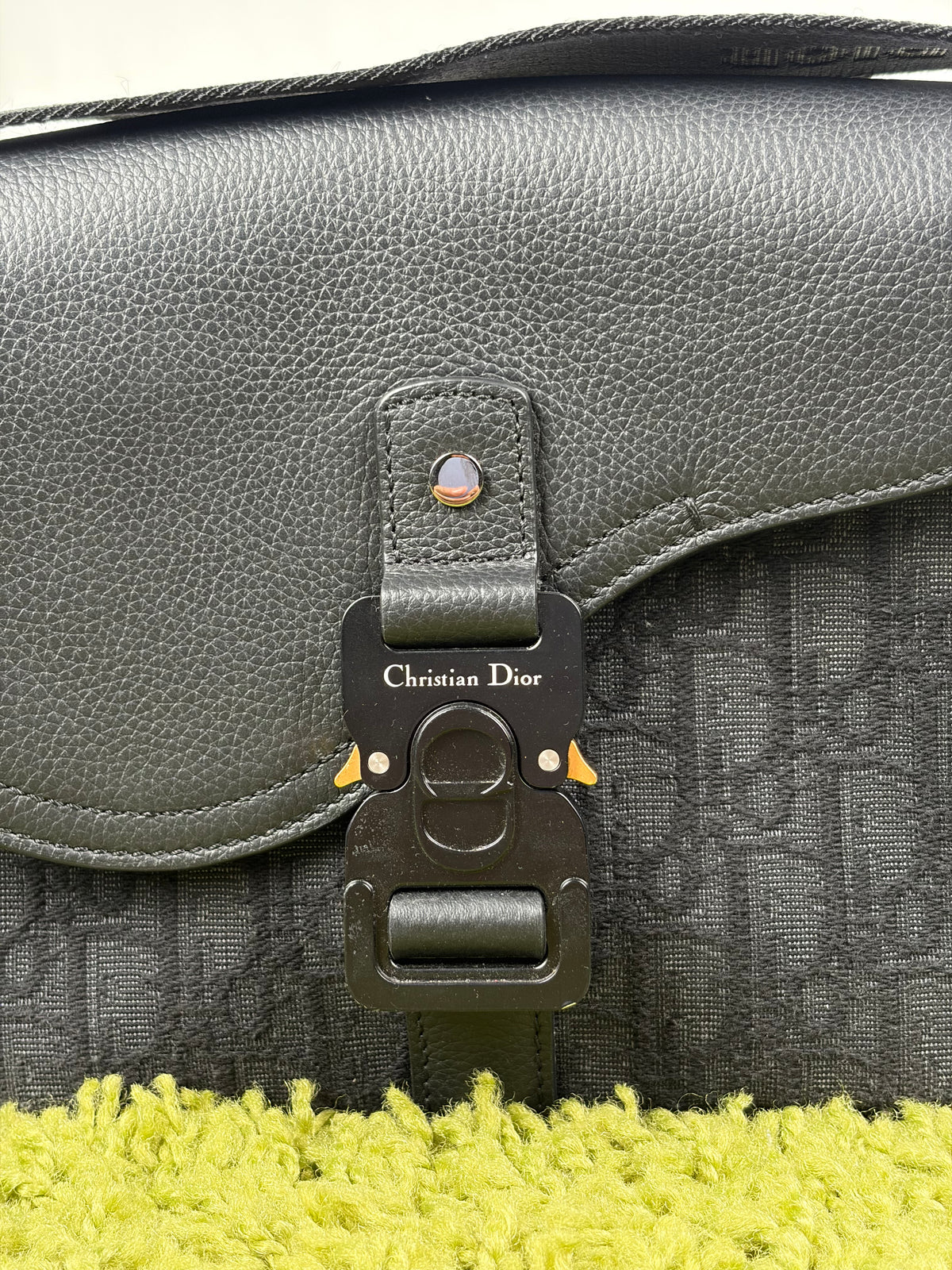 Borsa a tracolla Christian Dior Saddle con pattina Nero